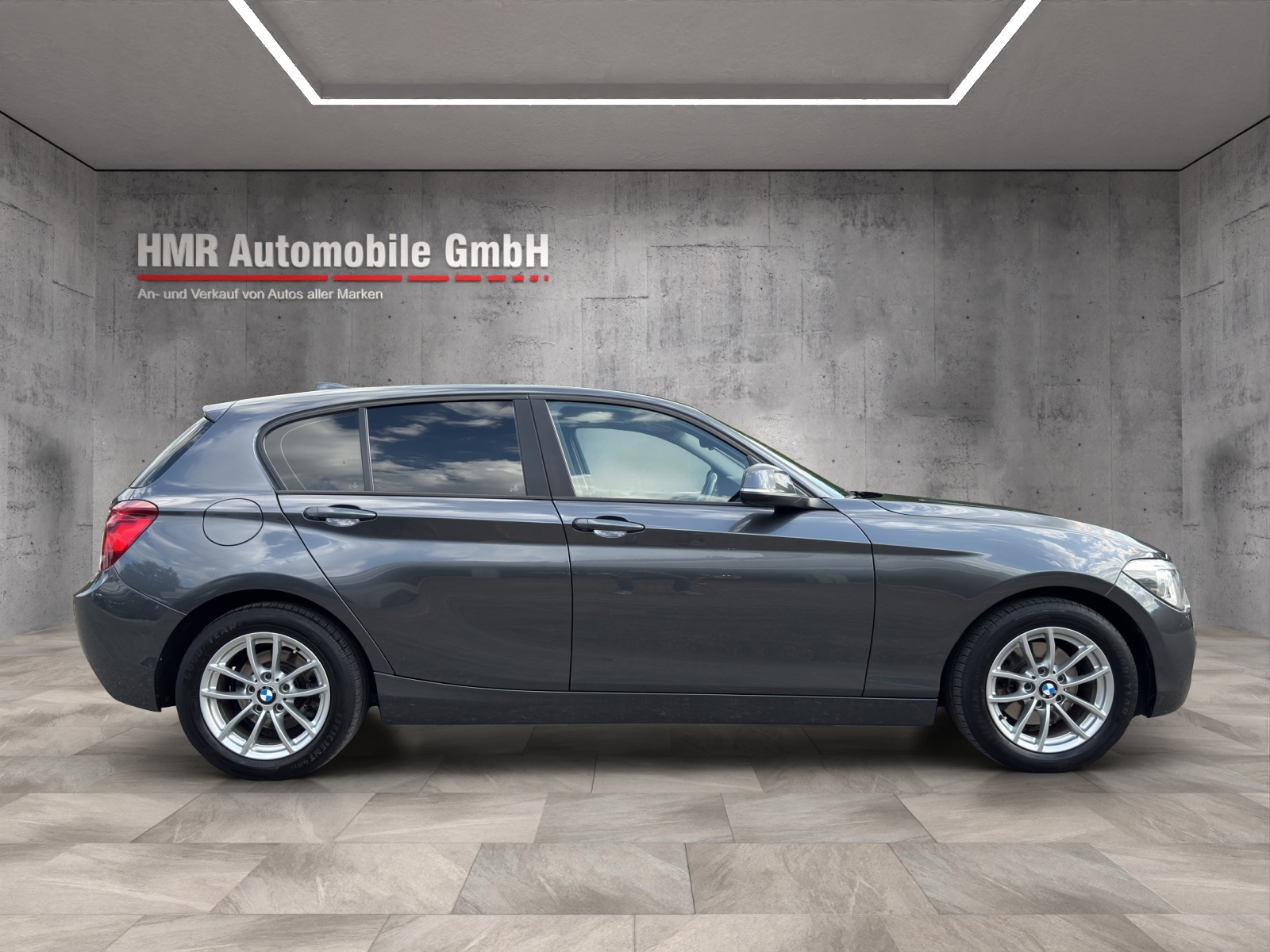 BMW 118d xDrive-image-6