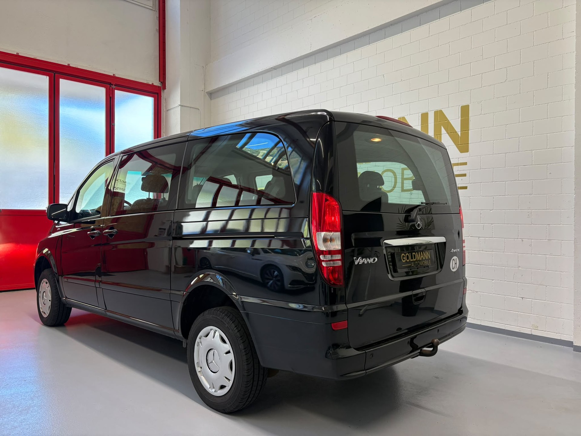 MERCEDES-BENZ Viano 2.0 CDI Blue Efficiency Trend L 4Matic A-showroom-element-2