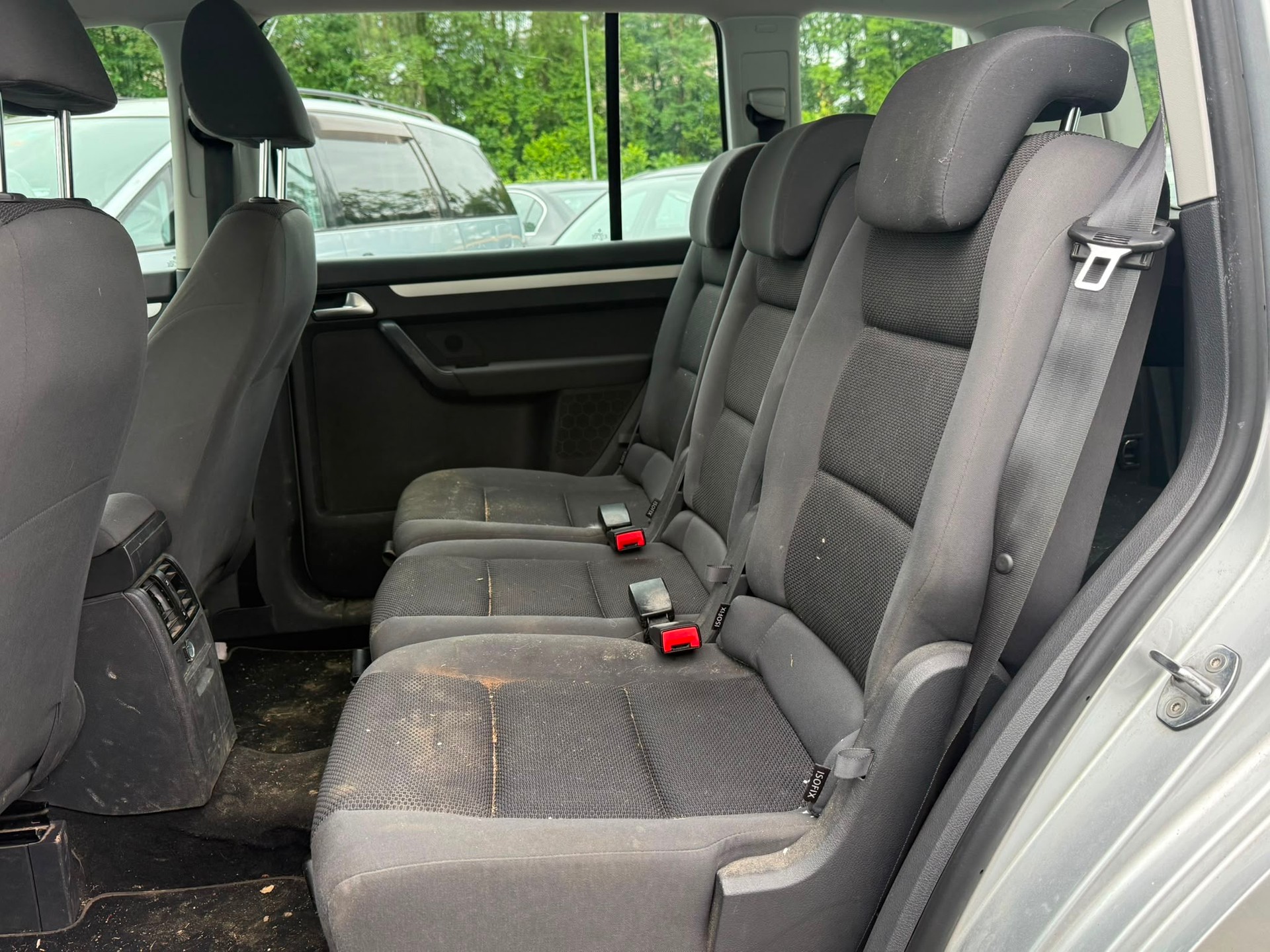 VW Touran 1.6 TDI BMT Comfortline DSG-image-10
