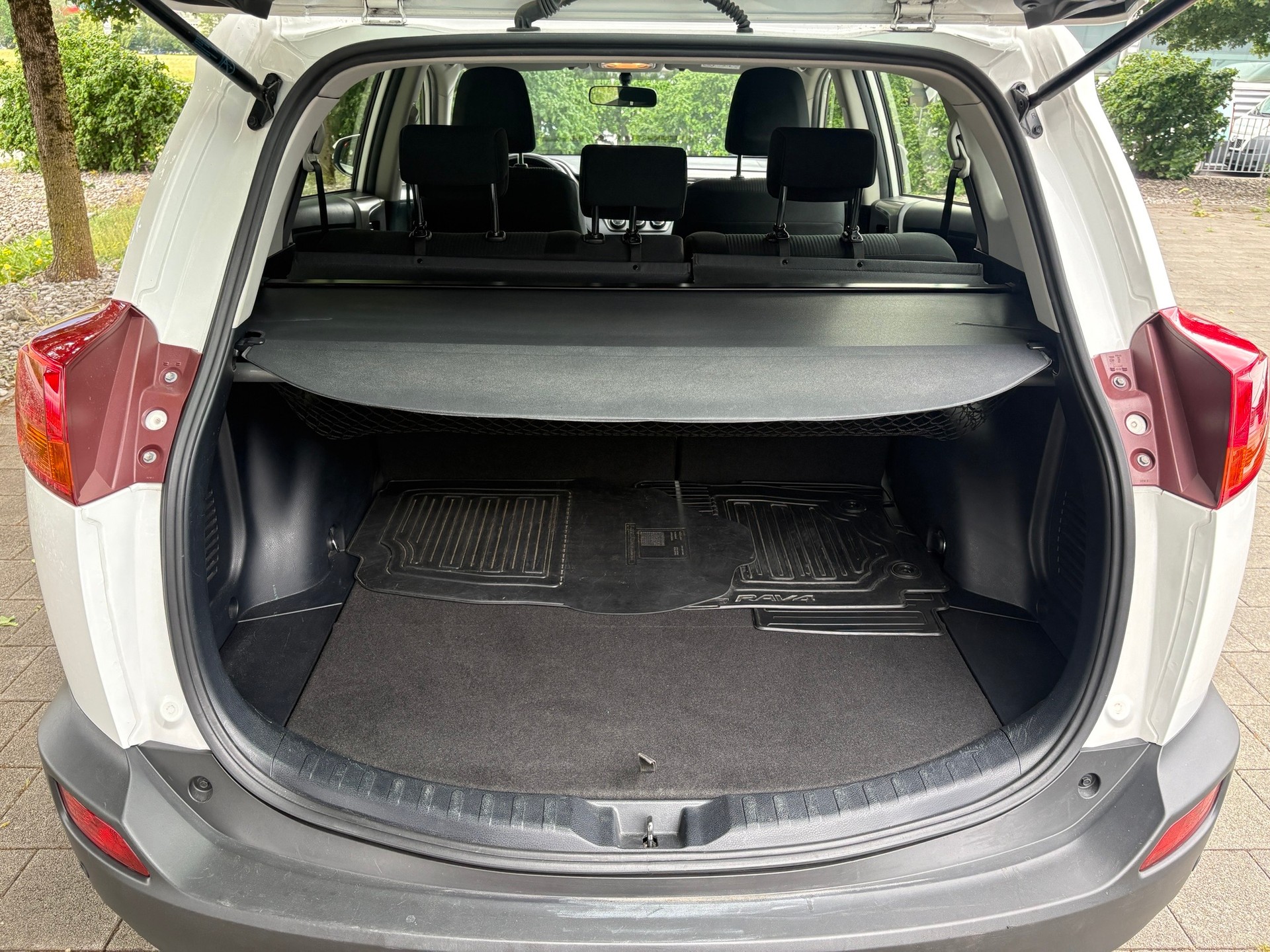 TOYOTA RAV-4 2.0 Luna Multidrive S-image-8