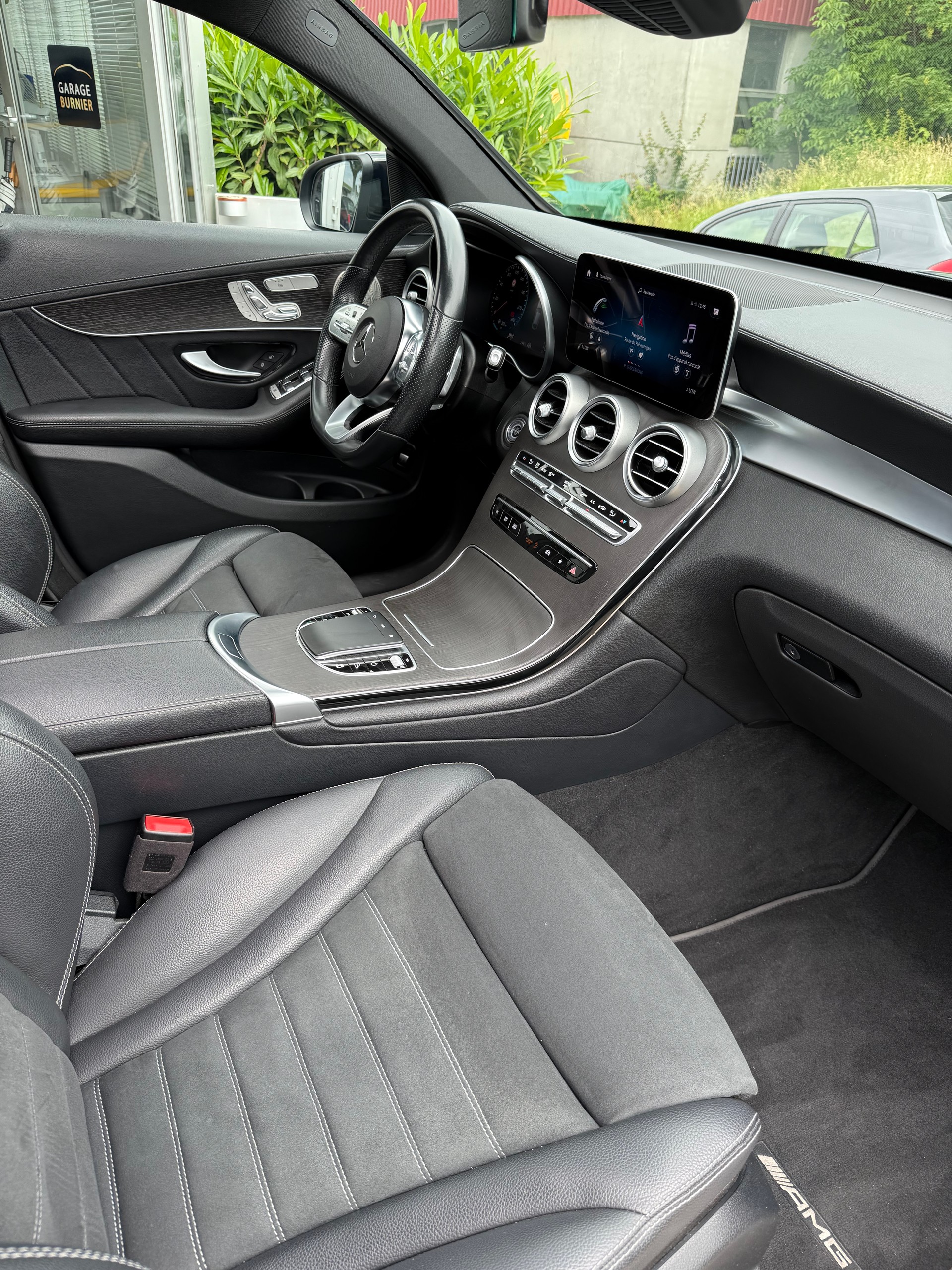 MERCEDES-BENZ GLC Coupé 220 d AMG Line 4Matic 9G-Tronic-image-3