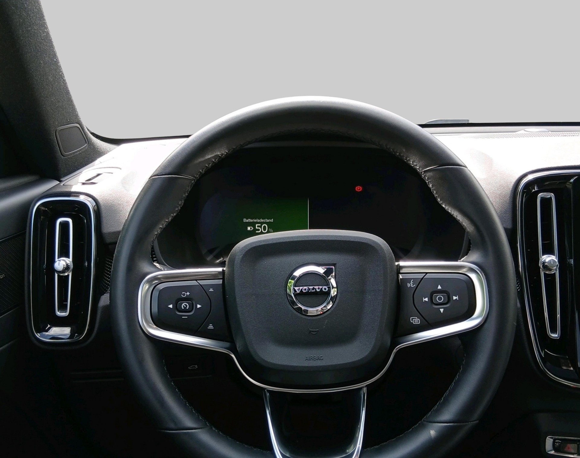 VOLVO XC40 P8 AWD Elec Pro-image-11