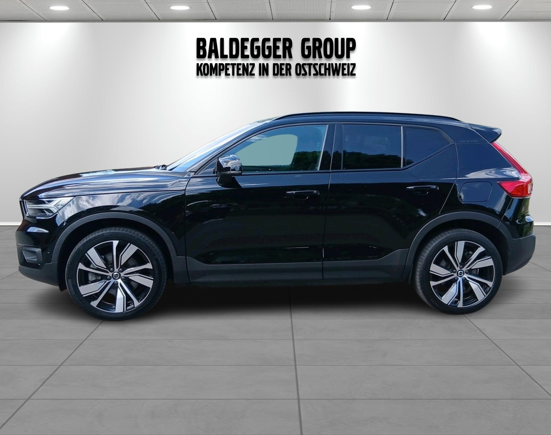 VOLVO XC40 P8 AWD Elec Pro-image-8