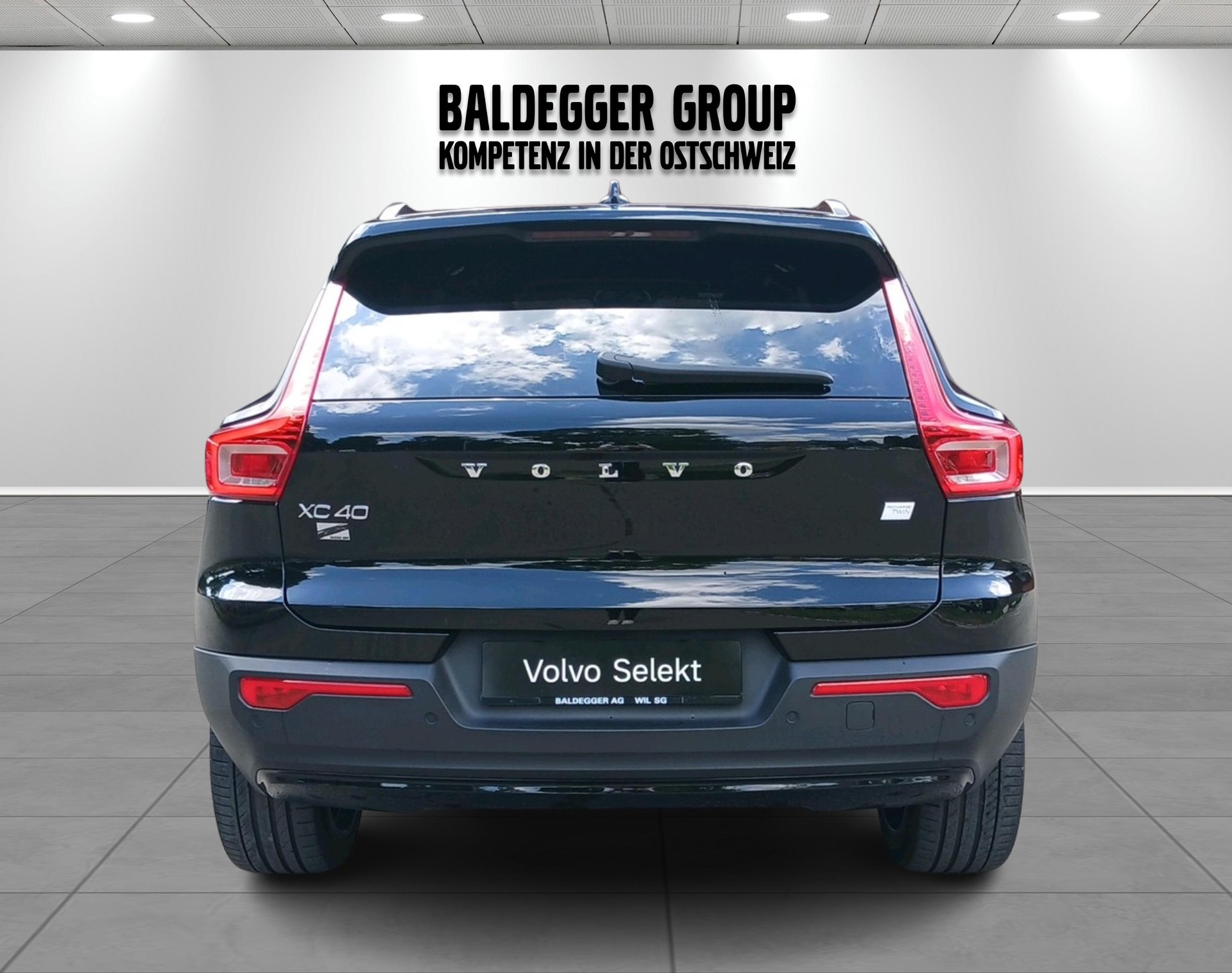 VOLVO XC40 P8 AWD Elec Pro-image-9