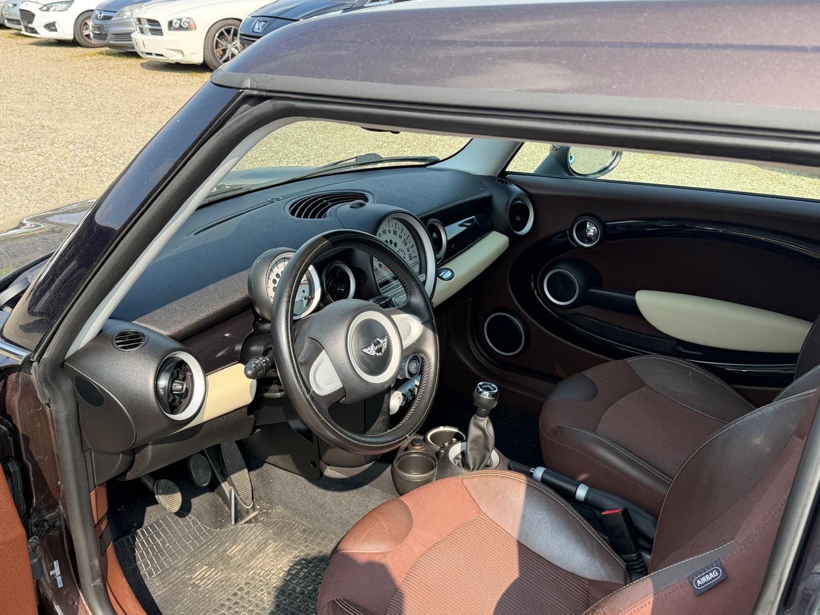 MINI Clubman Cooper-image-5