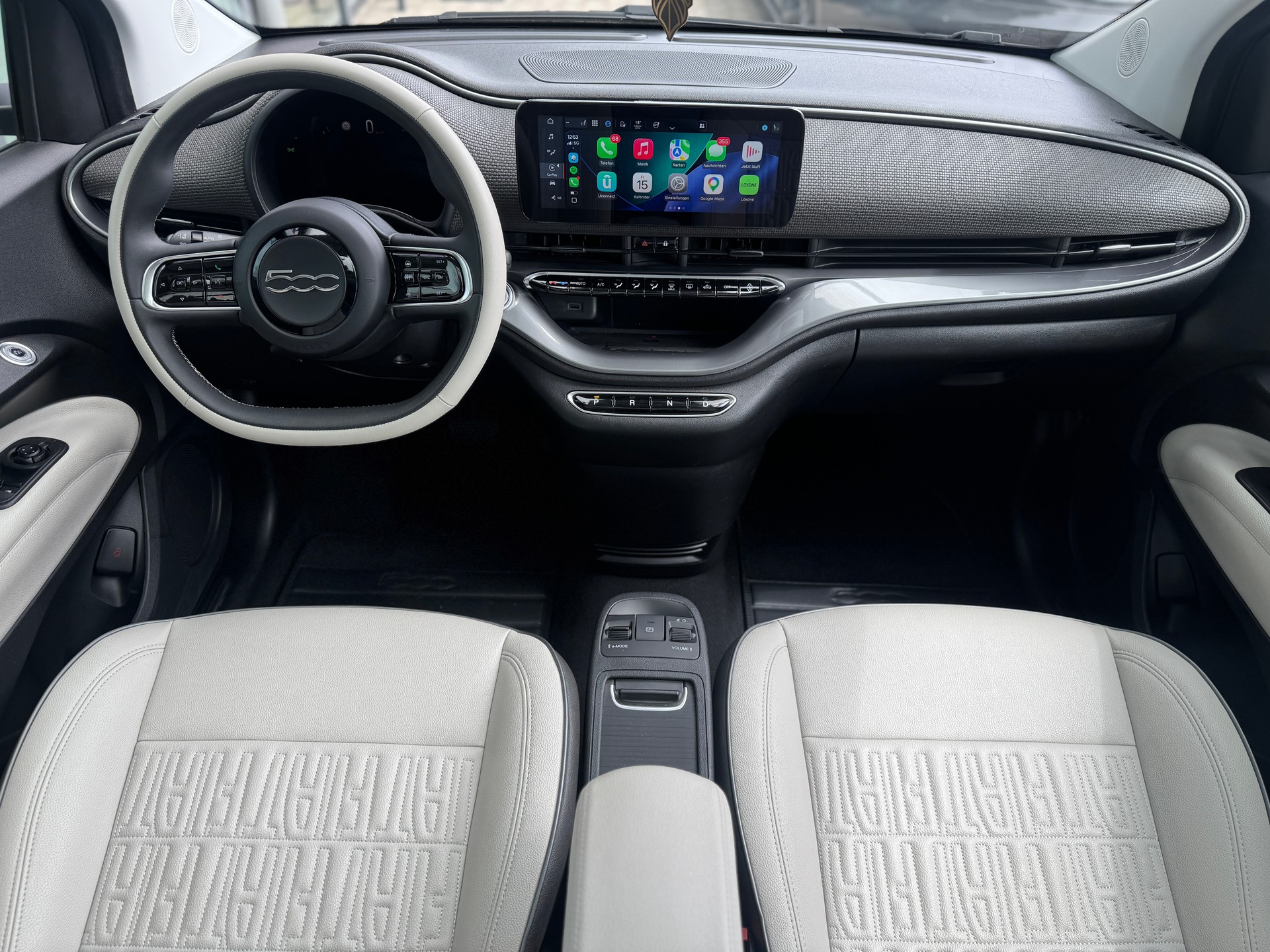 FIAT 500 electric 87 kW La Prima-image-7