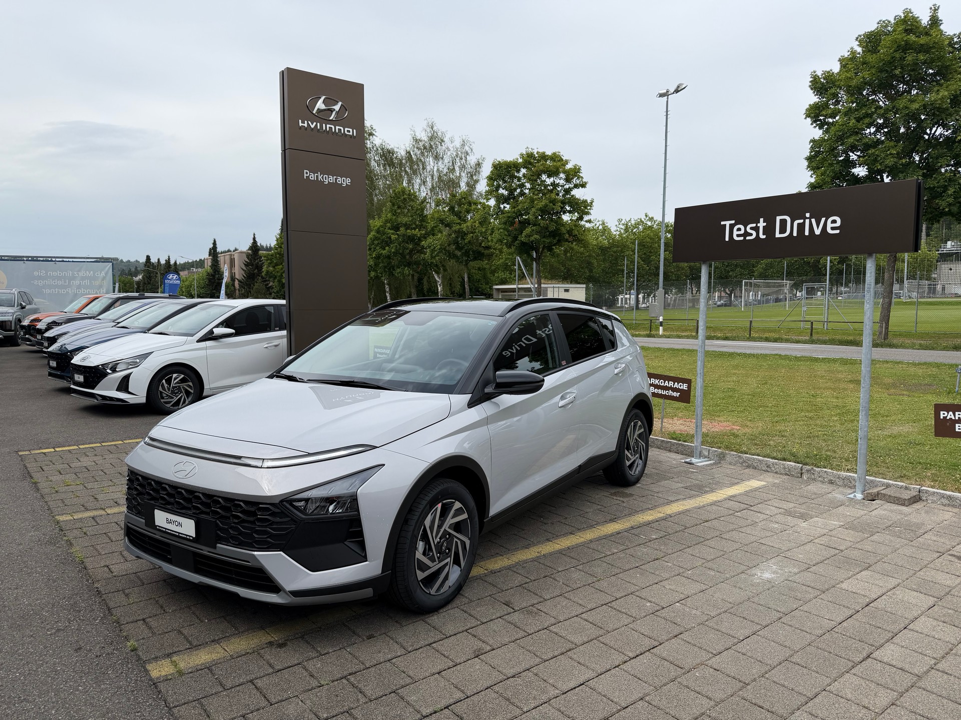 HYUNDAI Bayon 1.0 T-GDi Amplia DCT-image-0