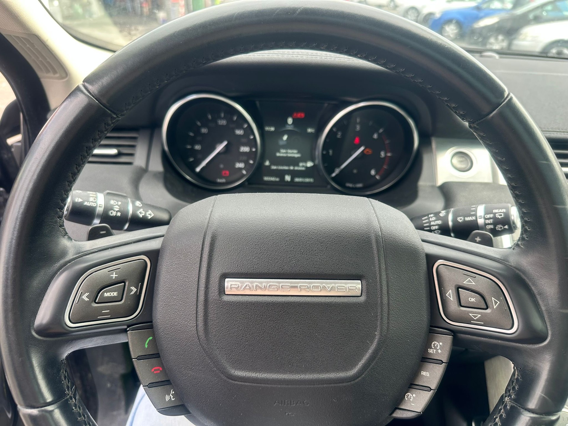 LAND ROVER Range Rover Evoque 2.0 TD4 HSE Dynamic AT9-image-13