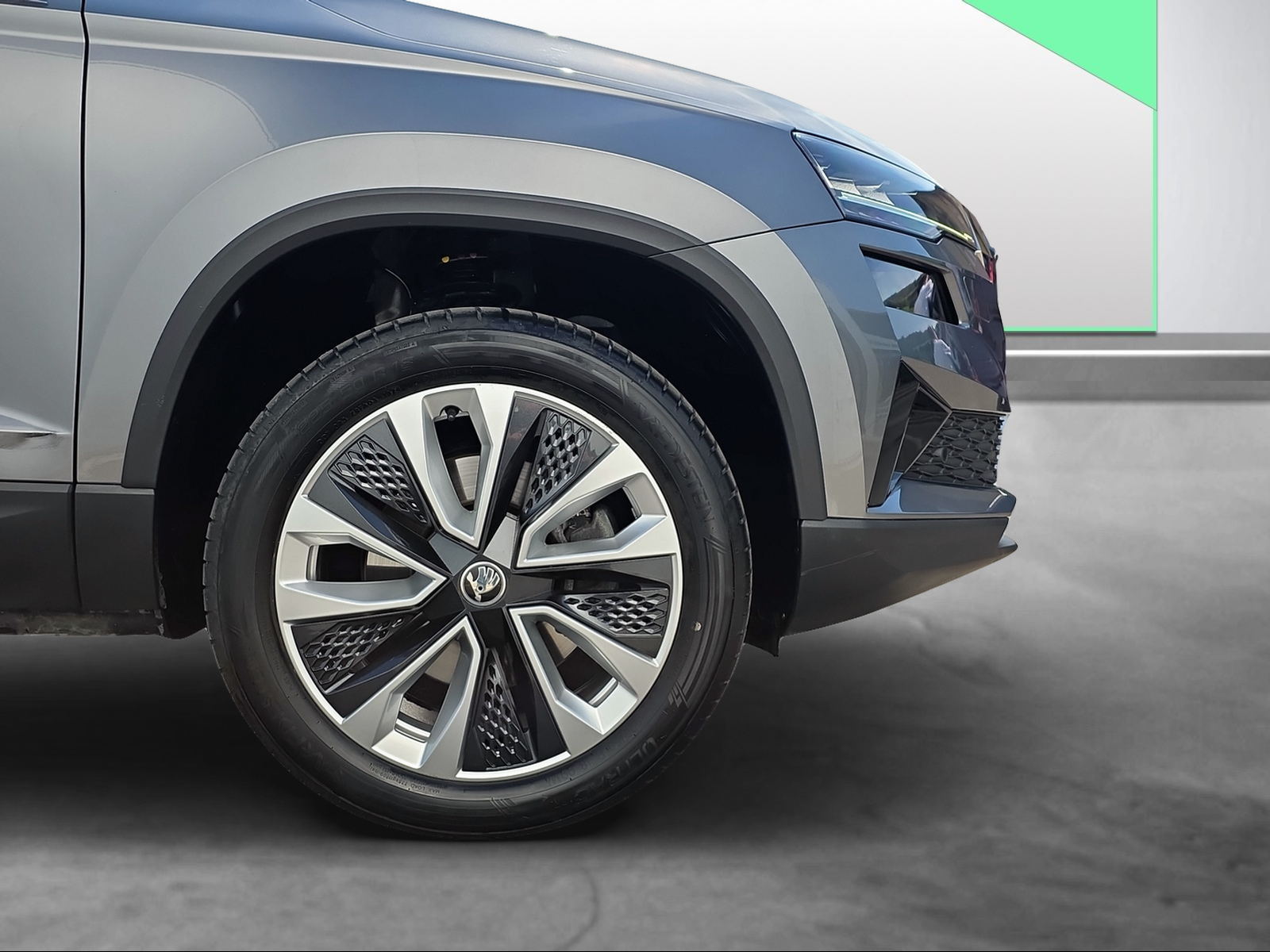 SKODA Karoq 2.0 TDI CR Ambition 4x4 DSG-image-14
