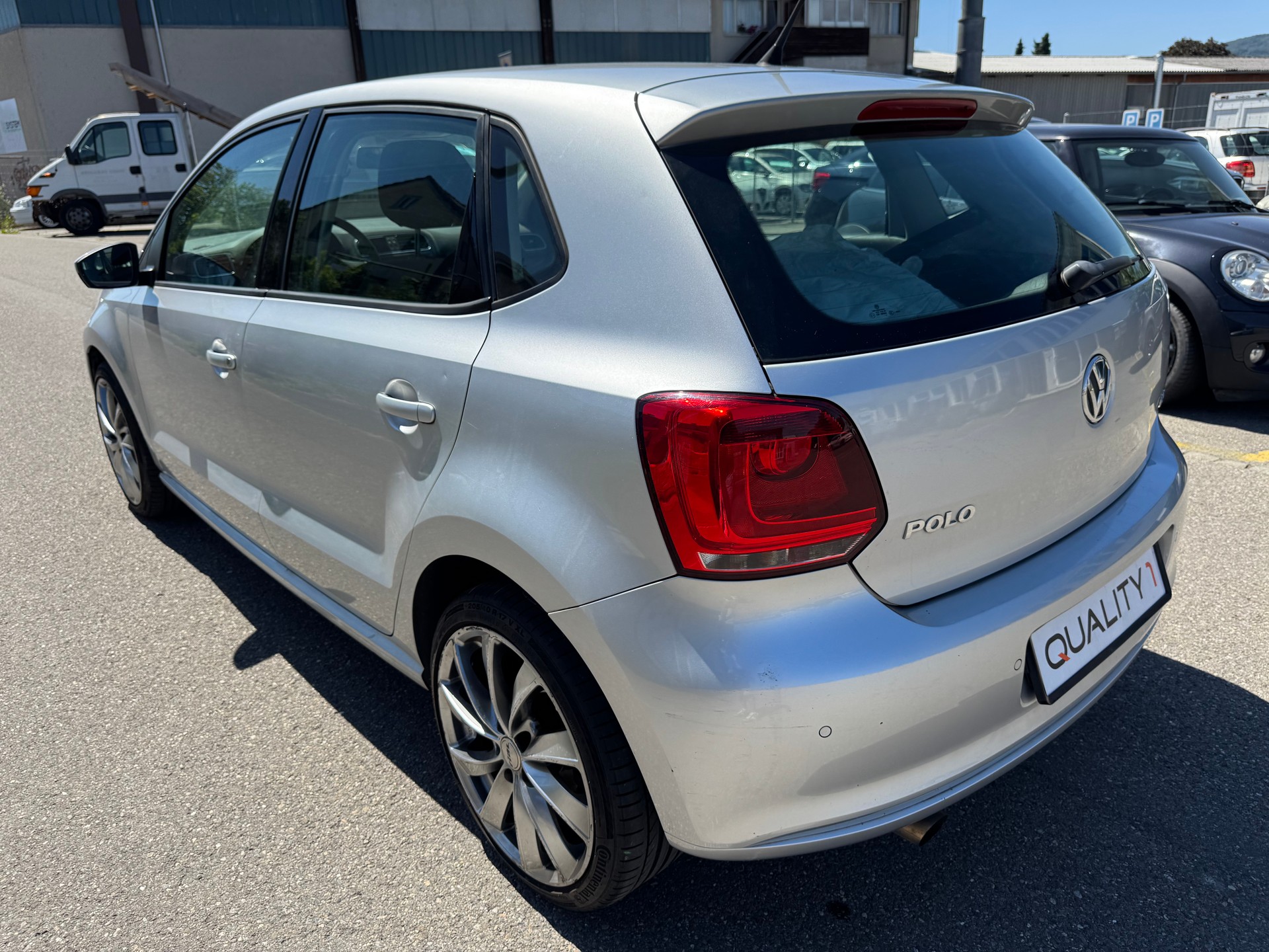 VW Polo 1.4 16V Trendline-image-6