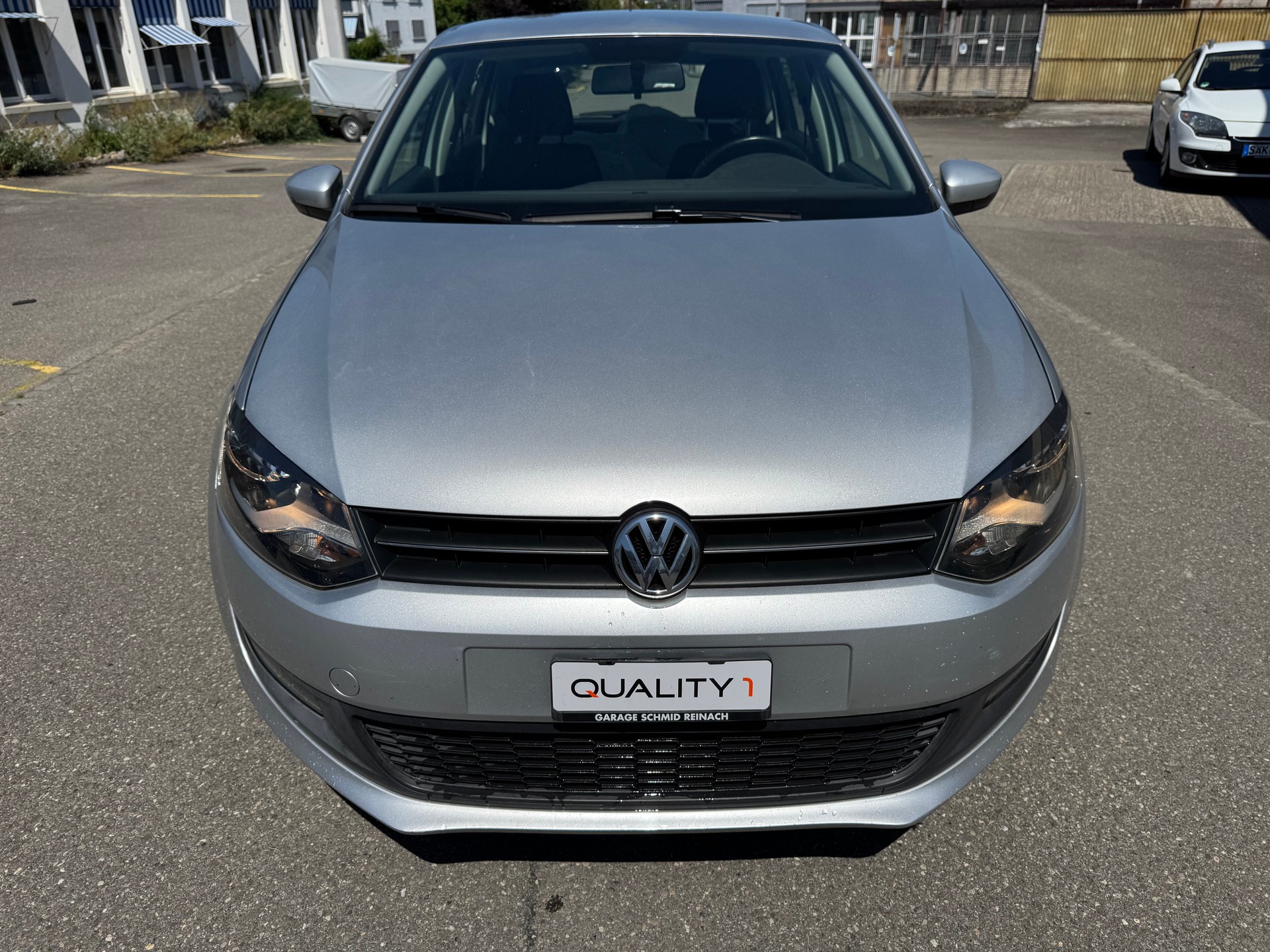 VW Polo 1.4 16V Trendline-image-1