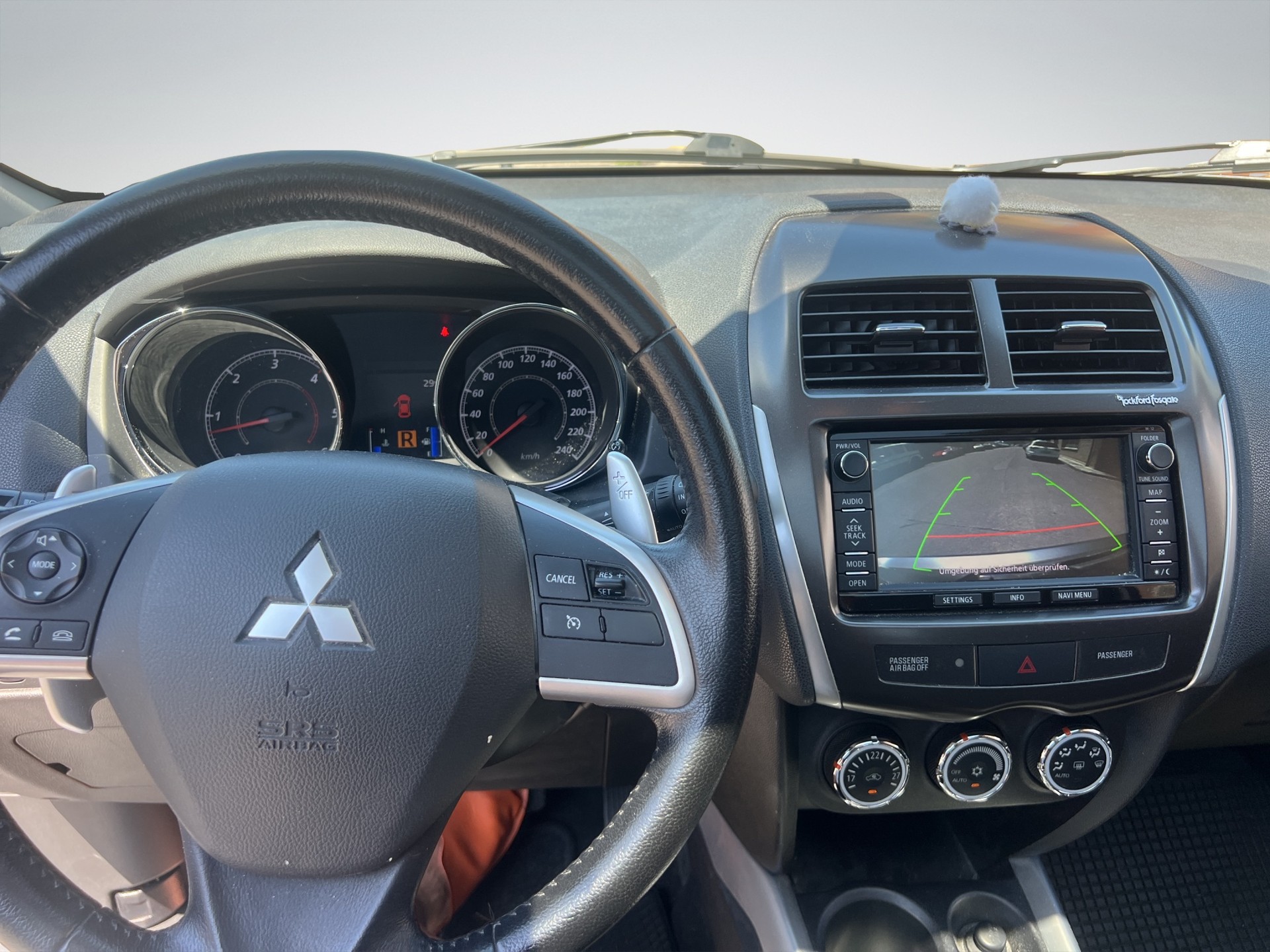MITSUBISHI ASX 2.2 DID Navigator 4WD Automatic-image-11