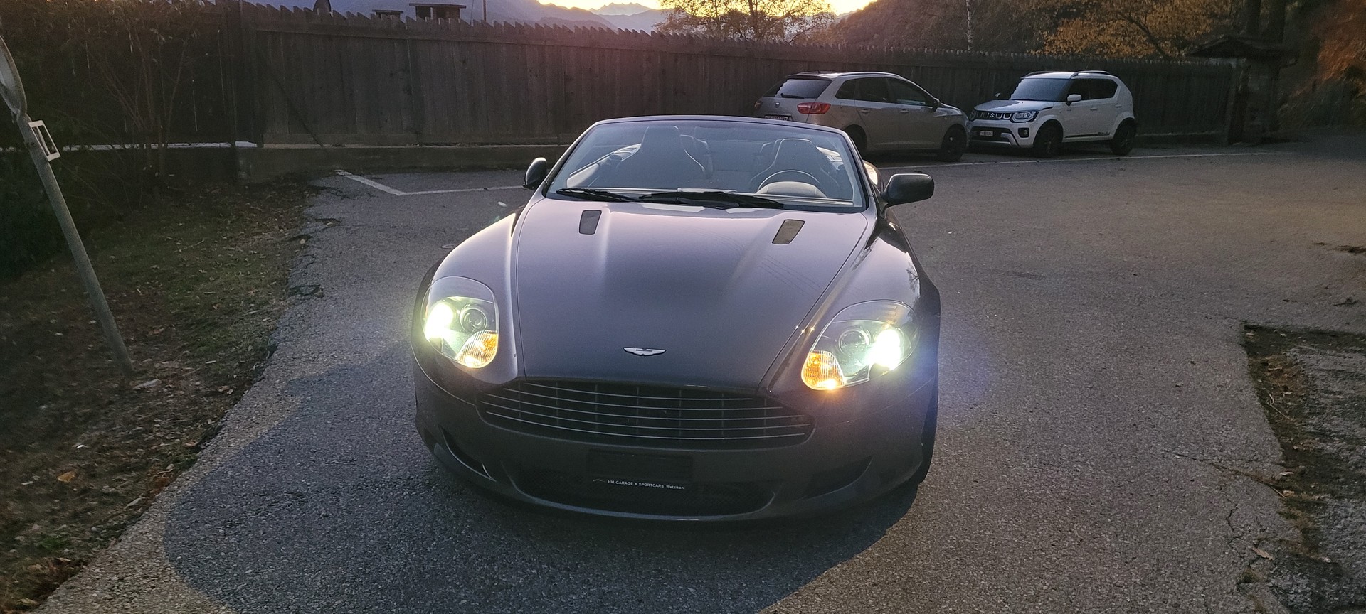 ASTON MARTIN DB9 Volante Touchtronic 2-image-4