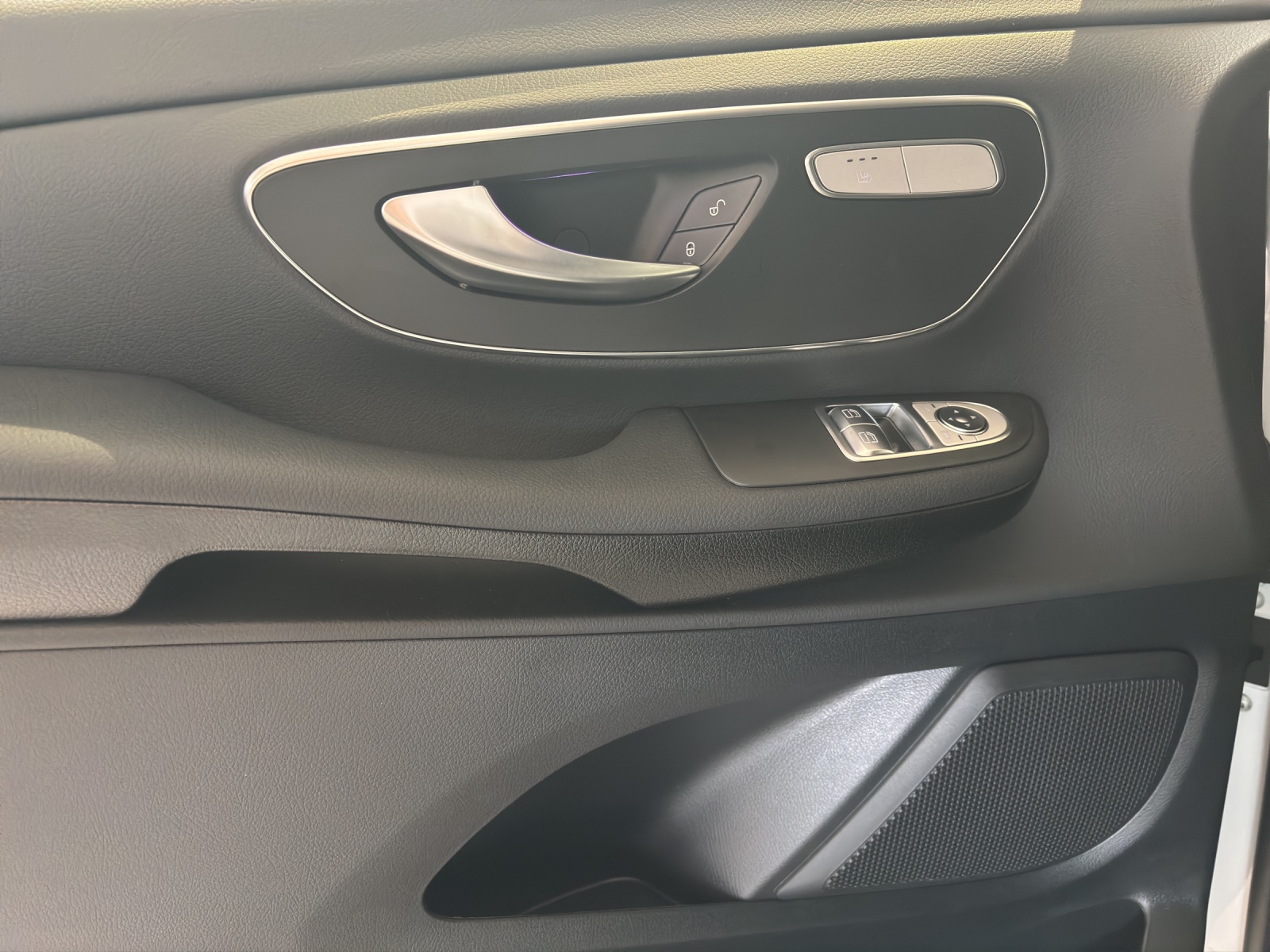 MERCEDES-BENZ Marco Polo Horizon 300d 4M-image-8