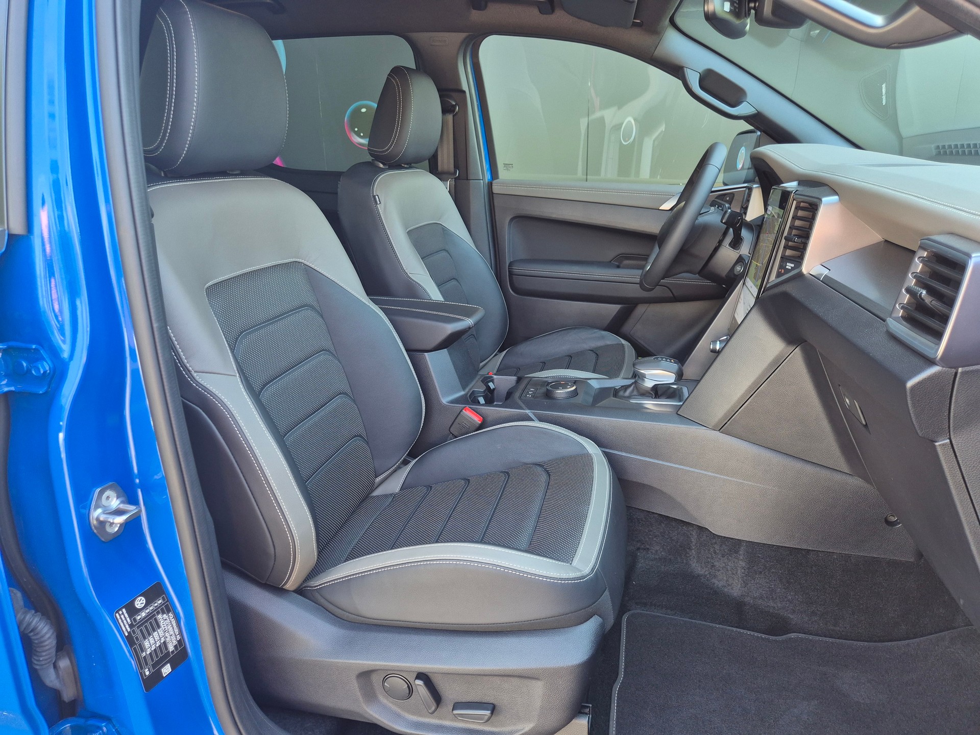 VW Amarok 3.0TDI Aventura Winter 1-image-17