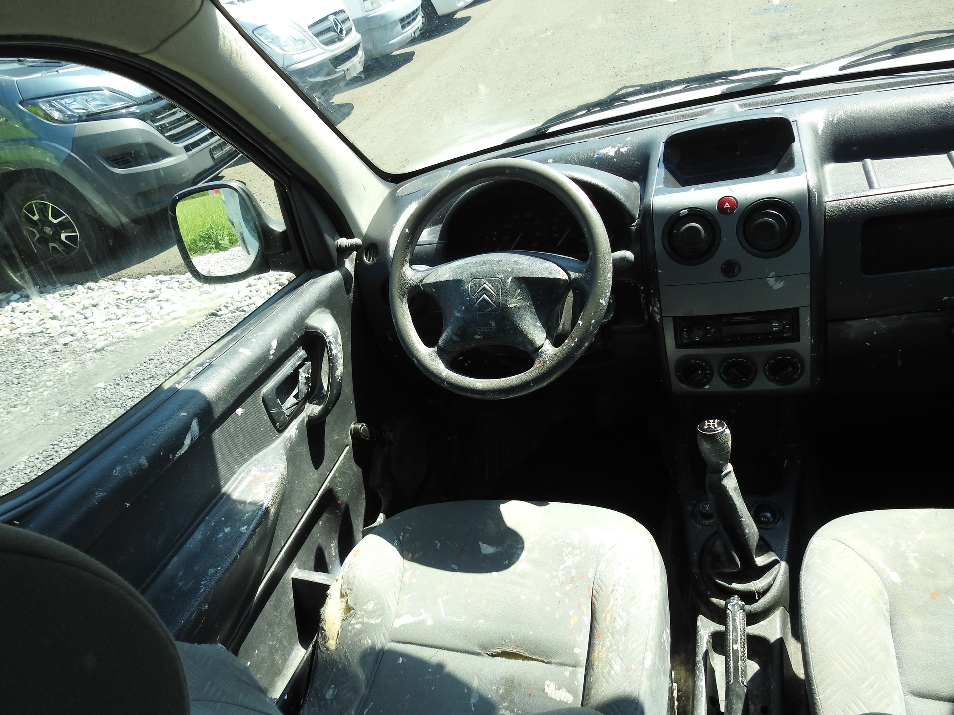 CITROEN Berlingo 1.4 600-image-17
