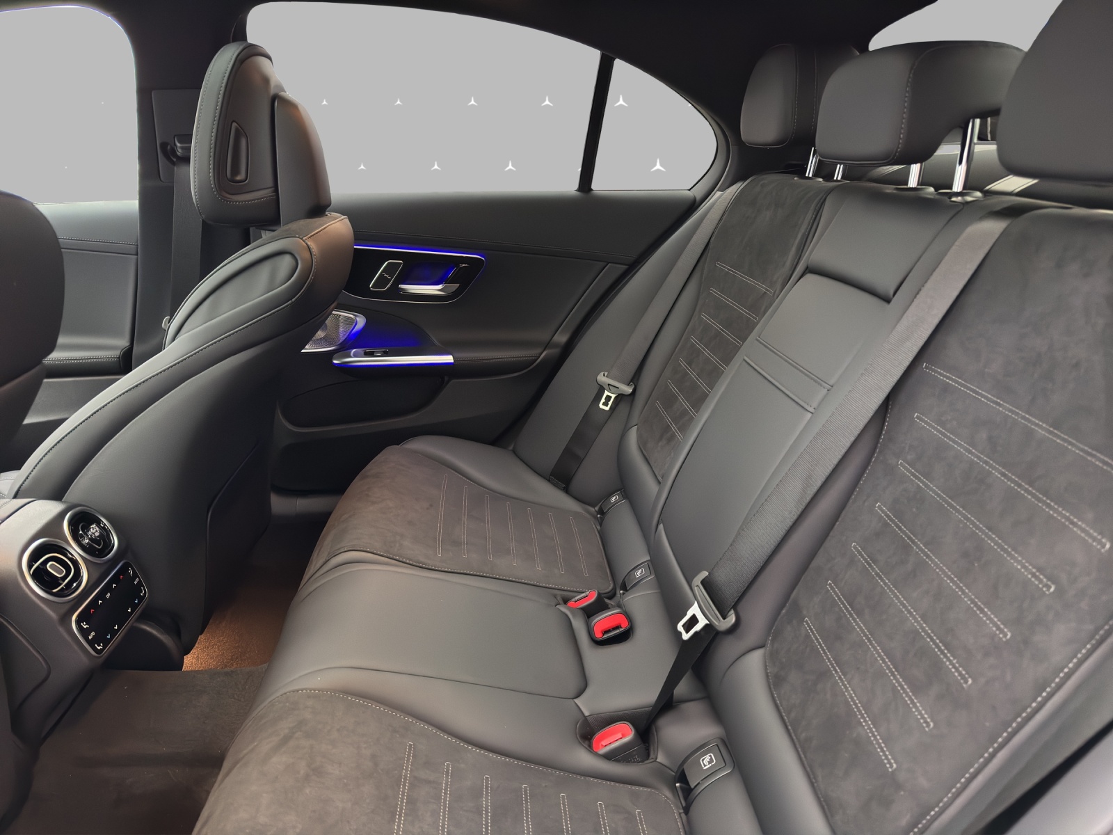 MERCEDES-BENZ C 220 d 4 Matic-image-12
