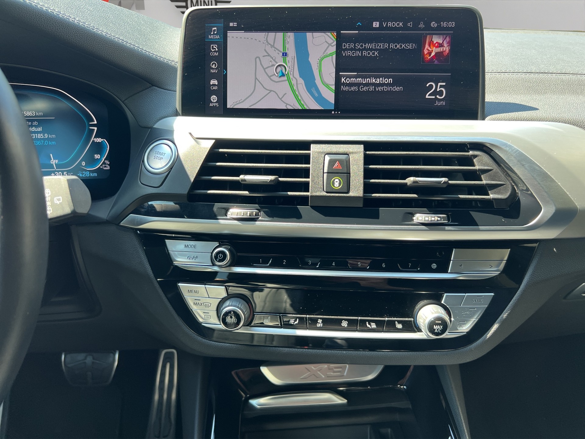 BMW X3 xDrive 30e Pure M Sport-image-18
