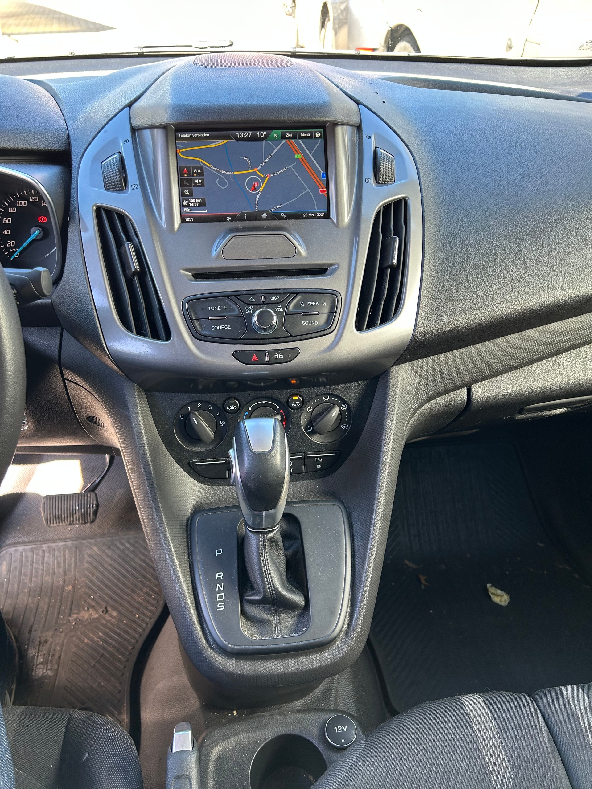 FORD Transit Connect Van T210 1.5 TDCi Ambiente A-image-13