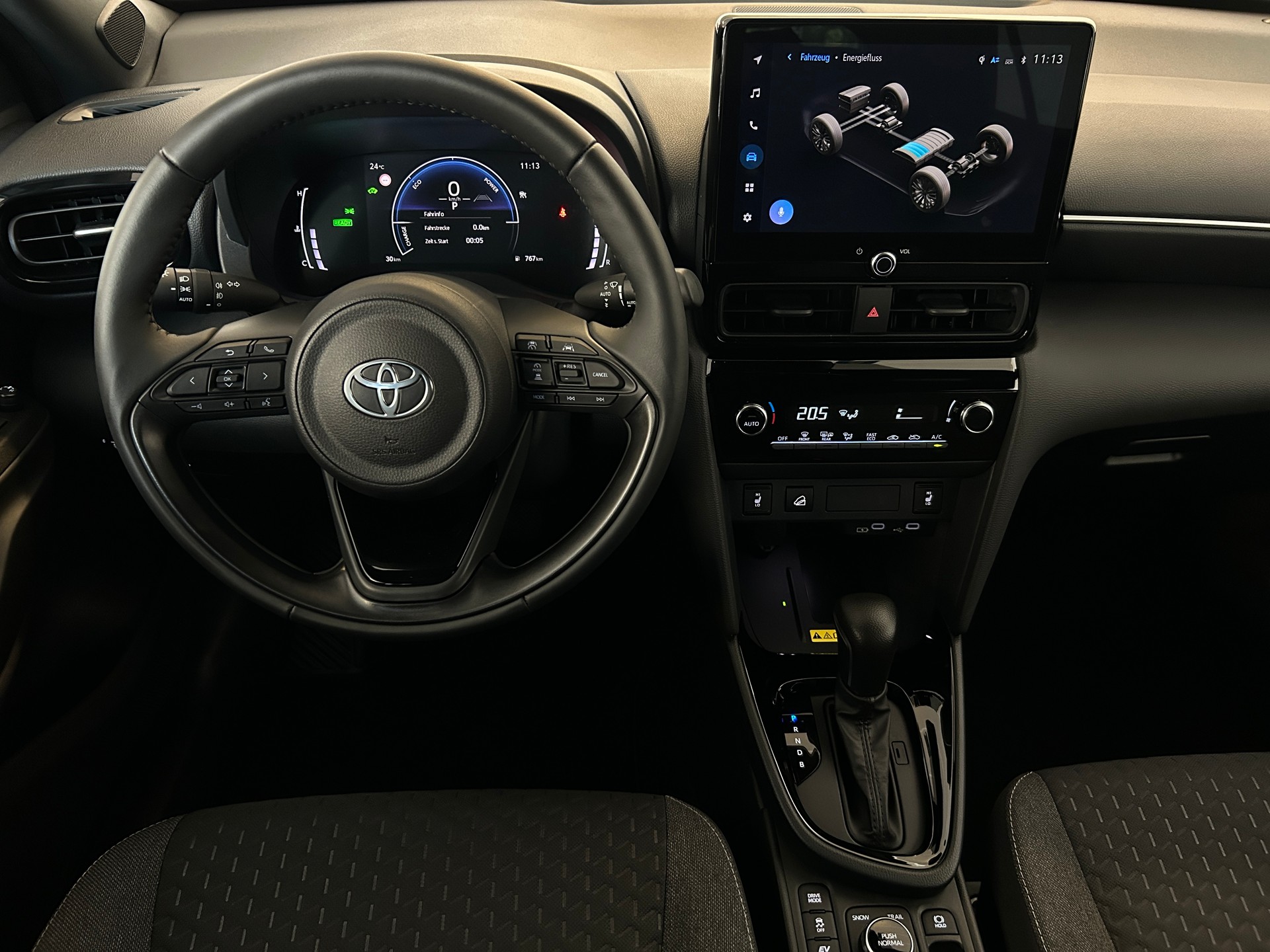 TOYOTA Yaris Cross 1.5 Trend AWDi e-CVT-image-7