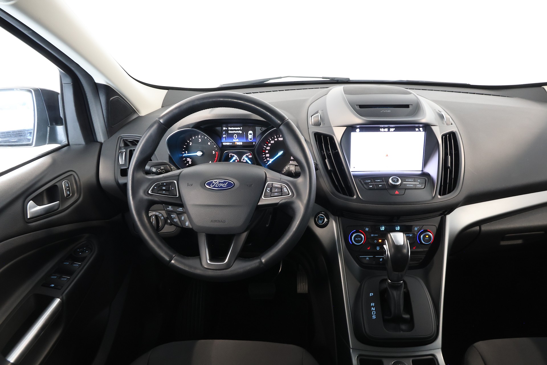 FORD Kuga 2.0 TDCi Trend+ 4WD PowerShift-image-9