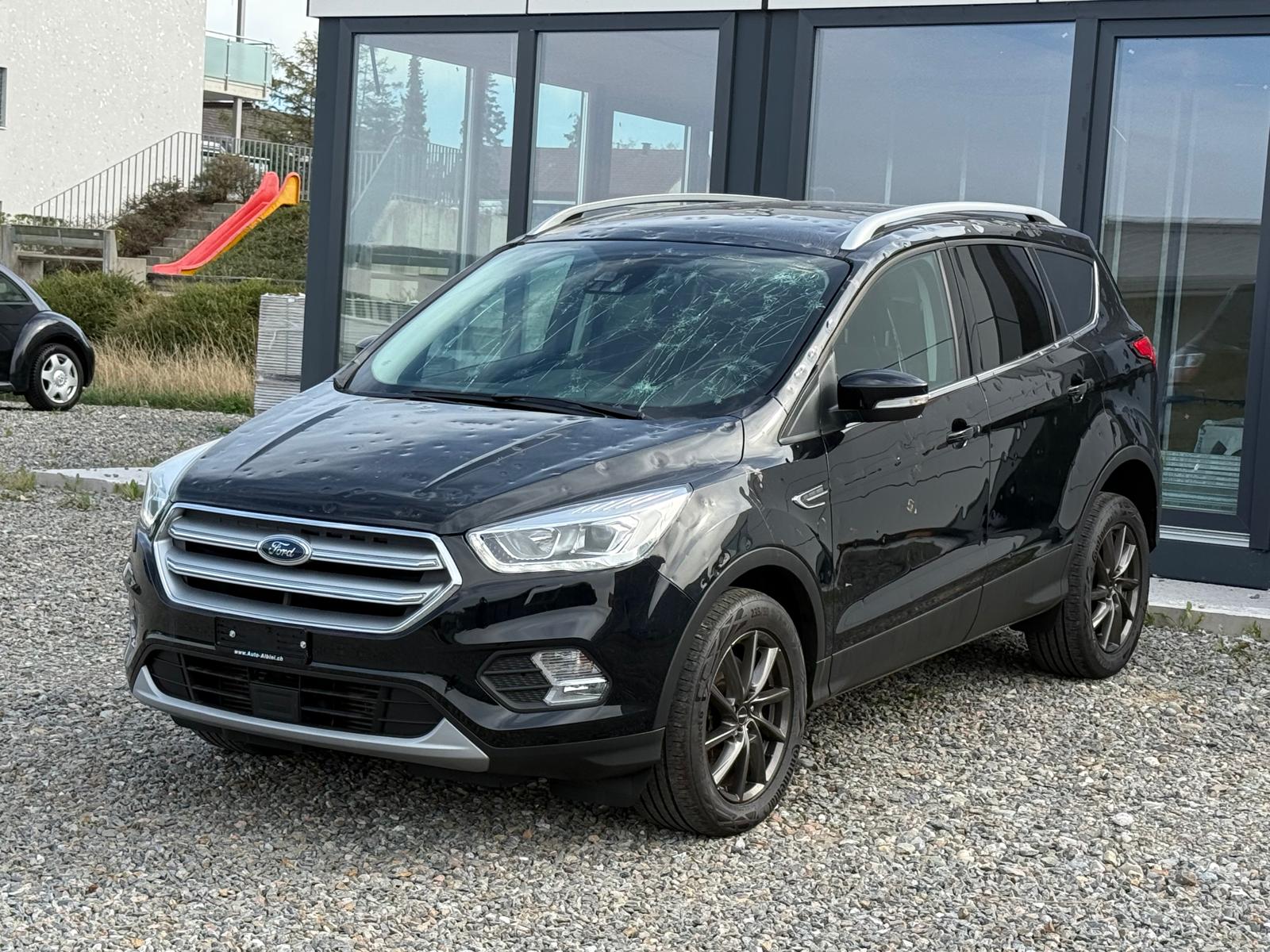 FORD Kuga 2.0 TDCi Trend+ 4WD PowerShift *HAGELSCHADEN* **Jetzt nur noch CHF 9'900.- statt CHF 16'900..-**-image-4