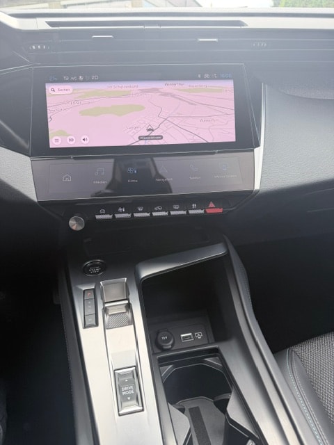 PEUGEOT 308 SW 1.5 BlueHDI Active Pack EAT8-image-9