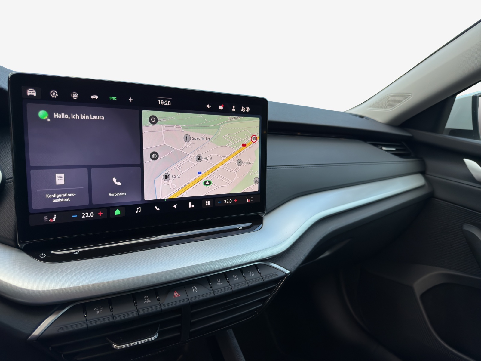 SKODA Octavia Combi 1.5 TSI mHEV DSG Dynamic-image-10