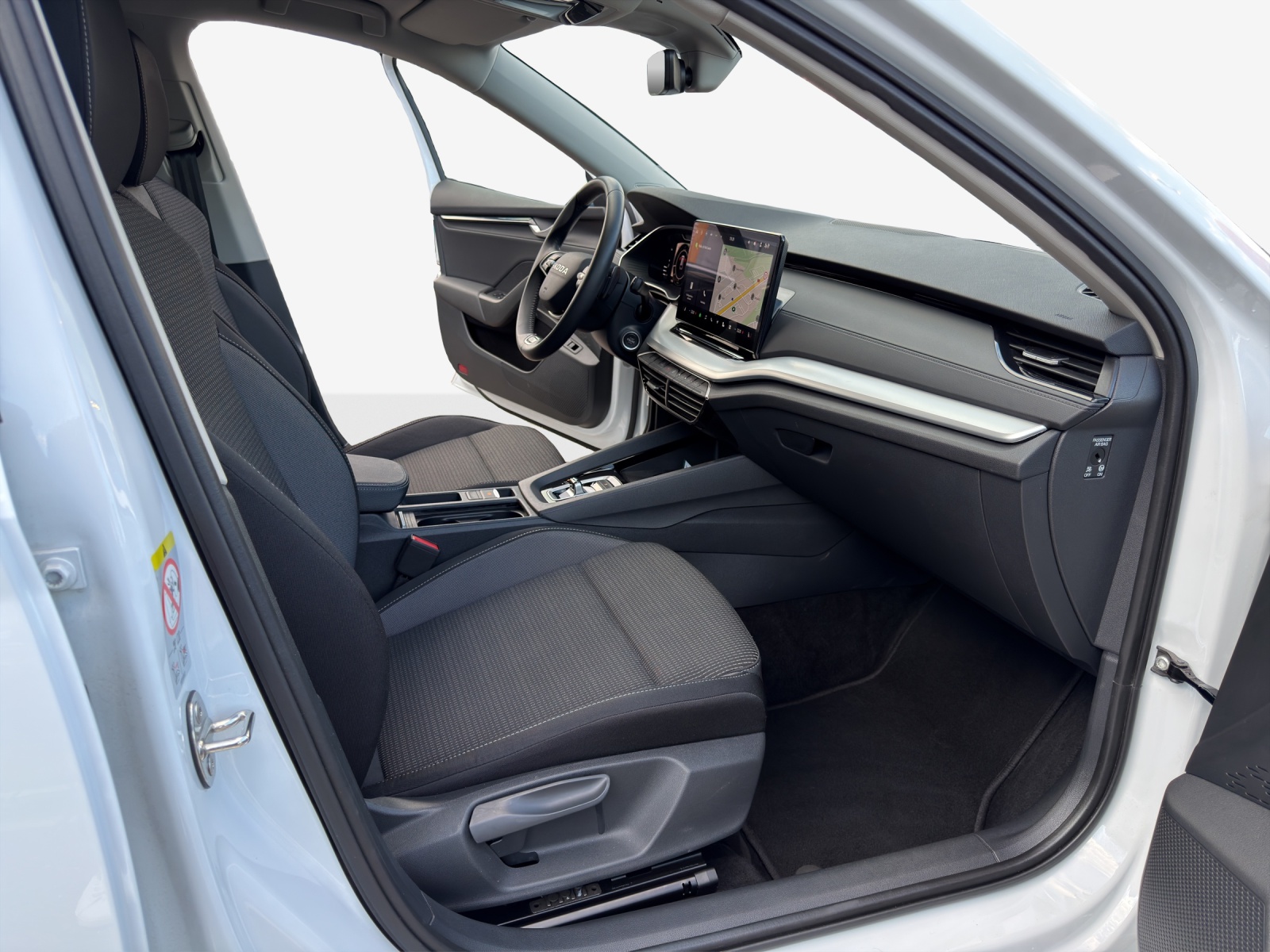 SKODA Octavia Combi 1.5 TSI mHEV DSG Dynamic-image-14