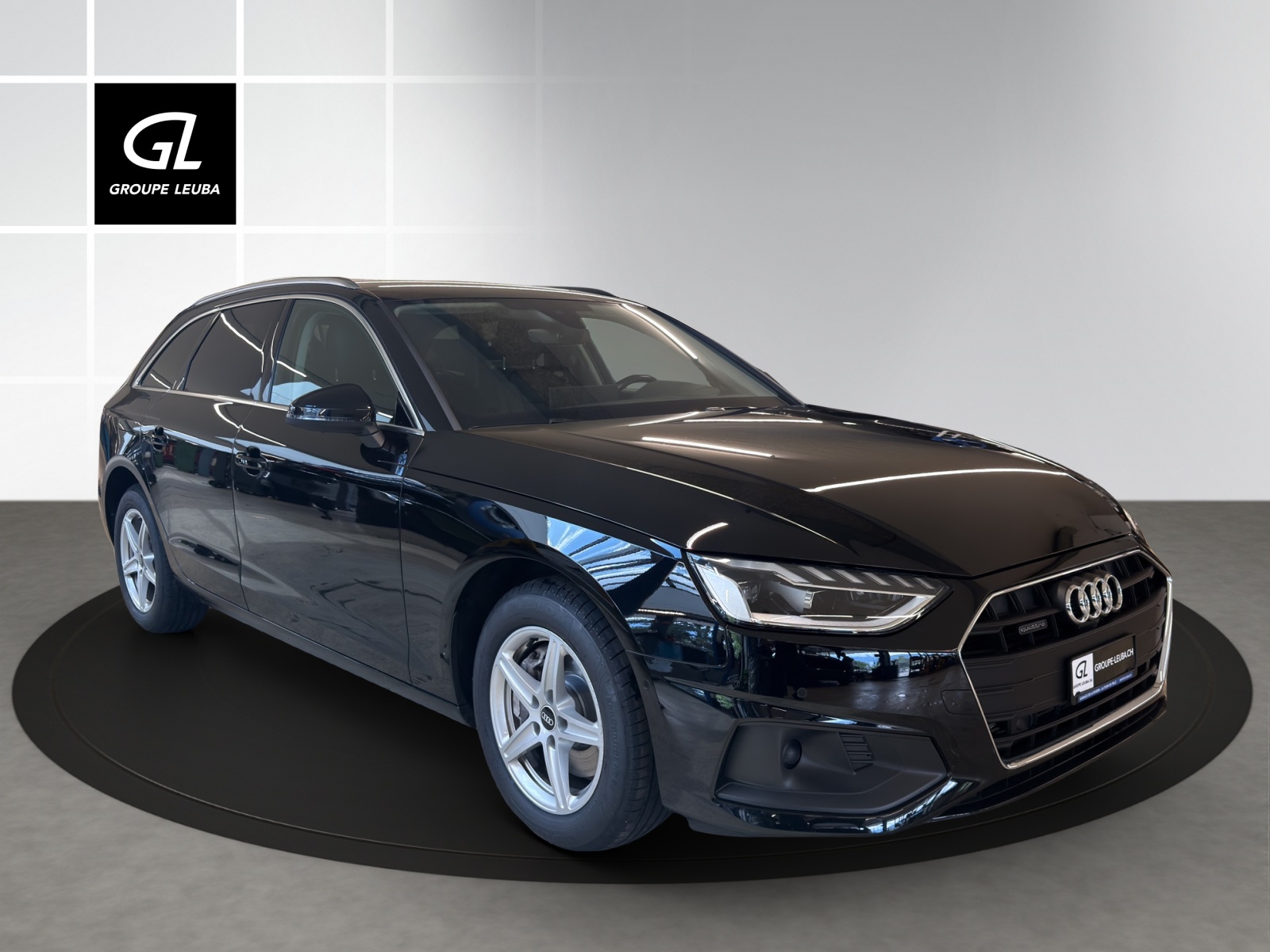 Photo AUDI A4 A4 Avant 40 adv S-tro qua