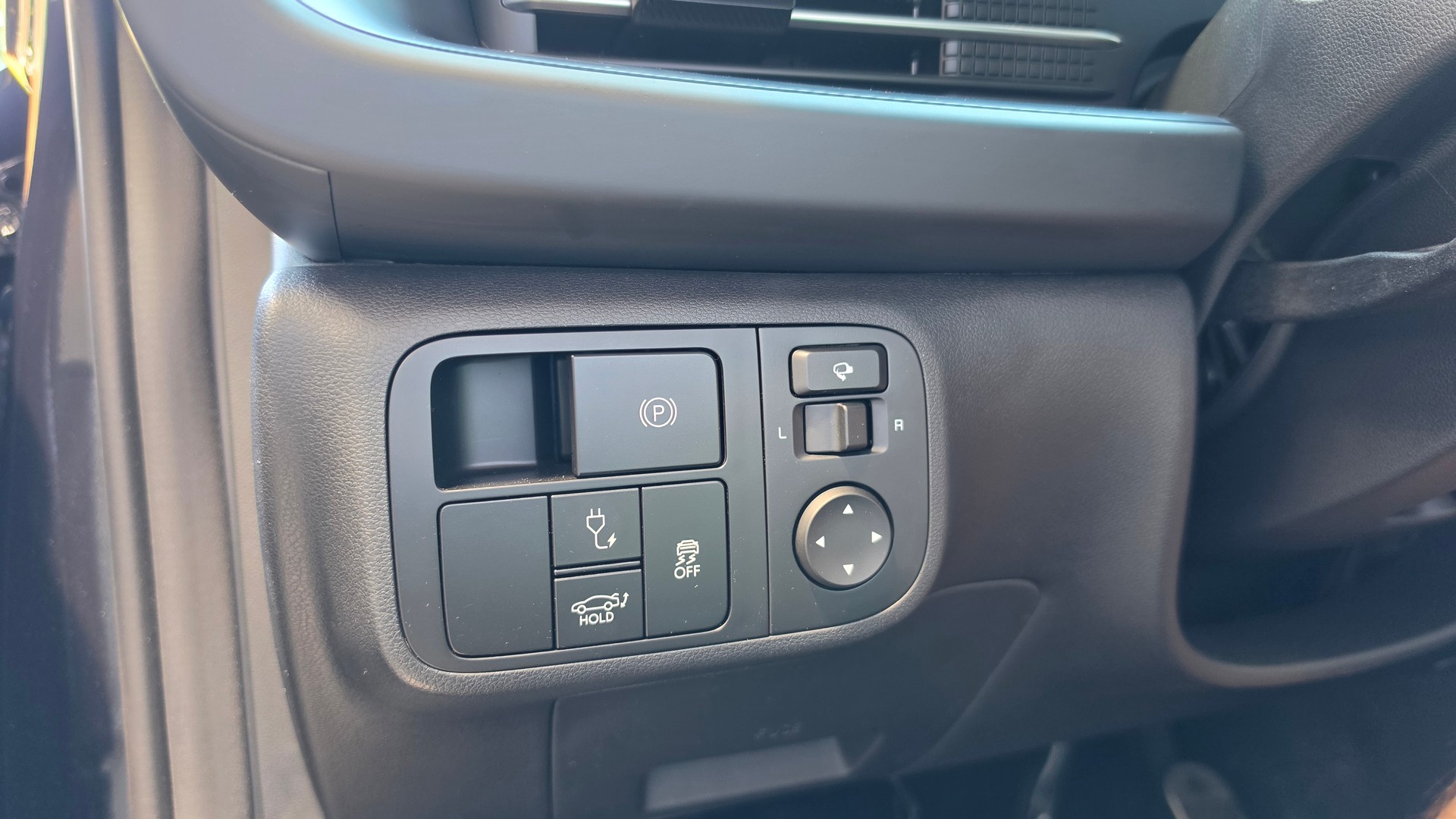 HYUNDAI Ioniq 6 77kWh Launch Edition 4WD-image-18