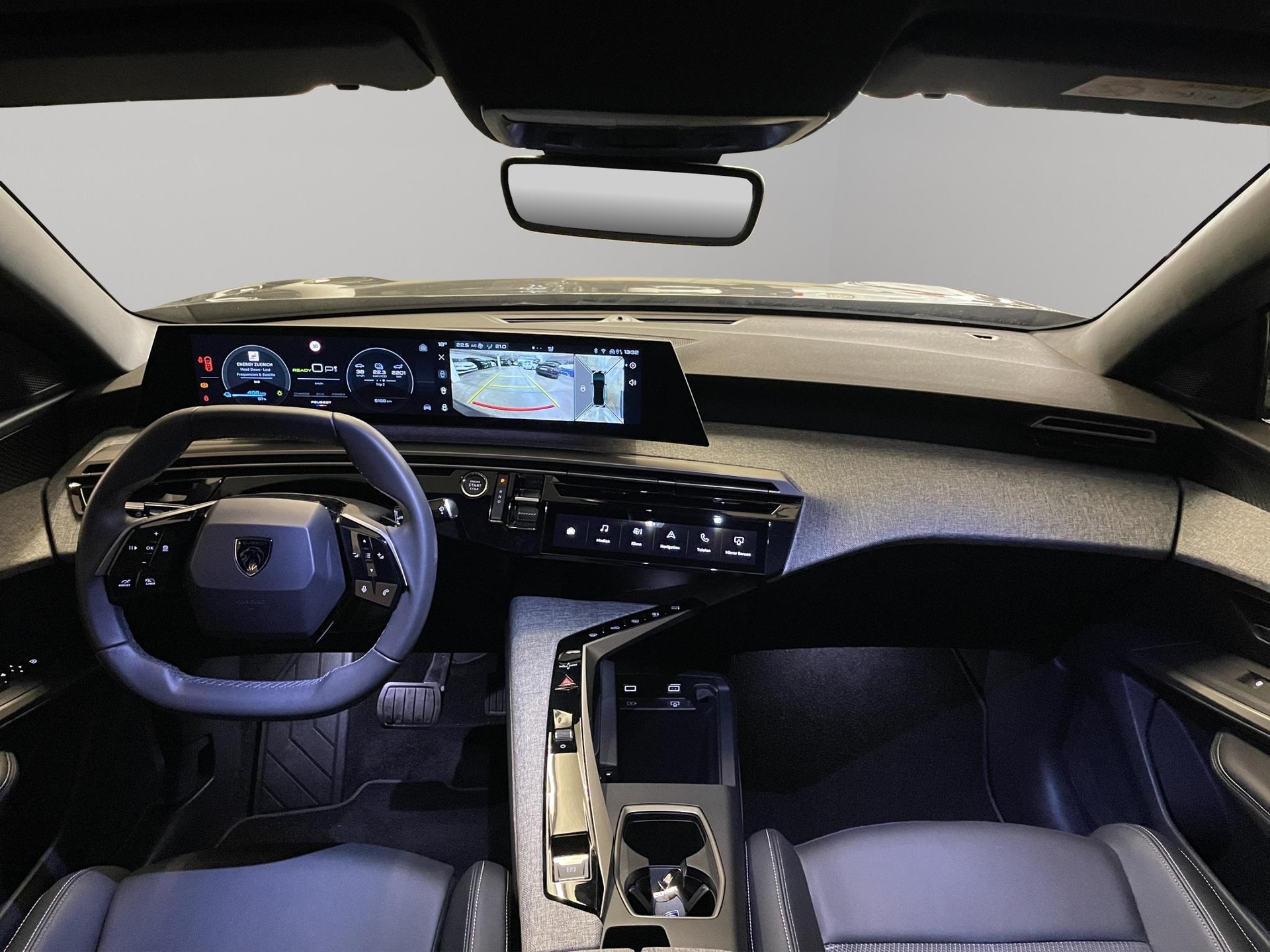PEUGEOT 3008 e-Allure-image-6