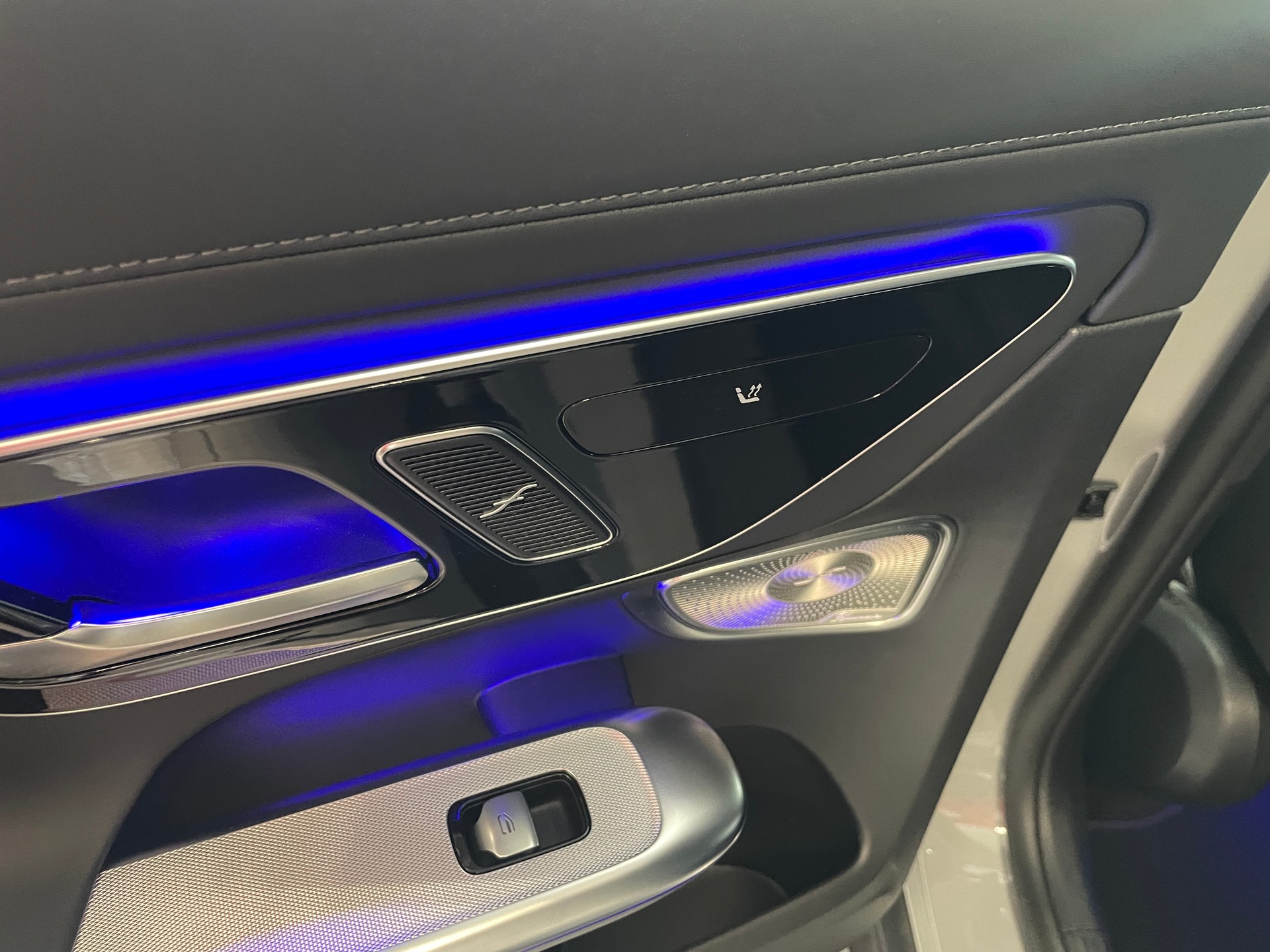 MERCEDES-BENZ GLC Coupé 63 S e AMG Executive Edition 4Matic 9G-Tronic-image-11