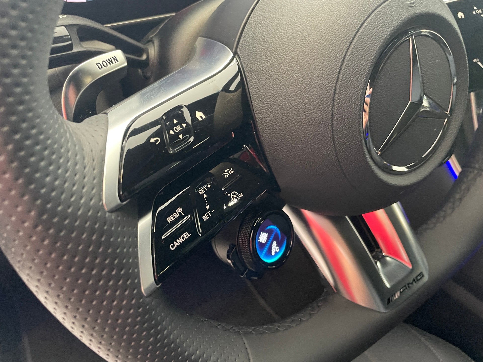 MERCEDES-BENZ GLC Coupé 63 S e AMG Executive Edition 4Matic 9G-Tronic-image-15