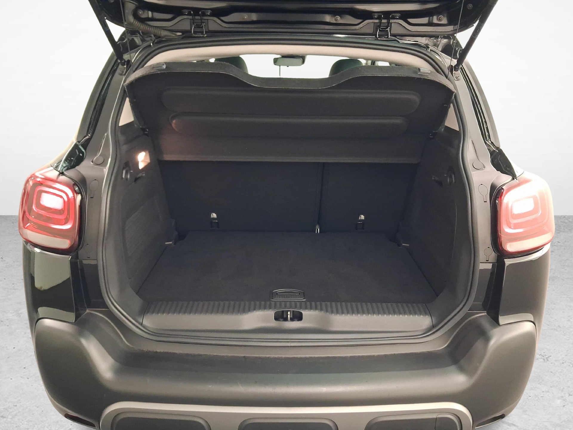 CITROEN C3 Aircross 1.2 PureTech 130 Shine-image-11