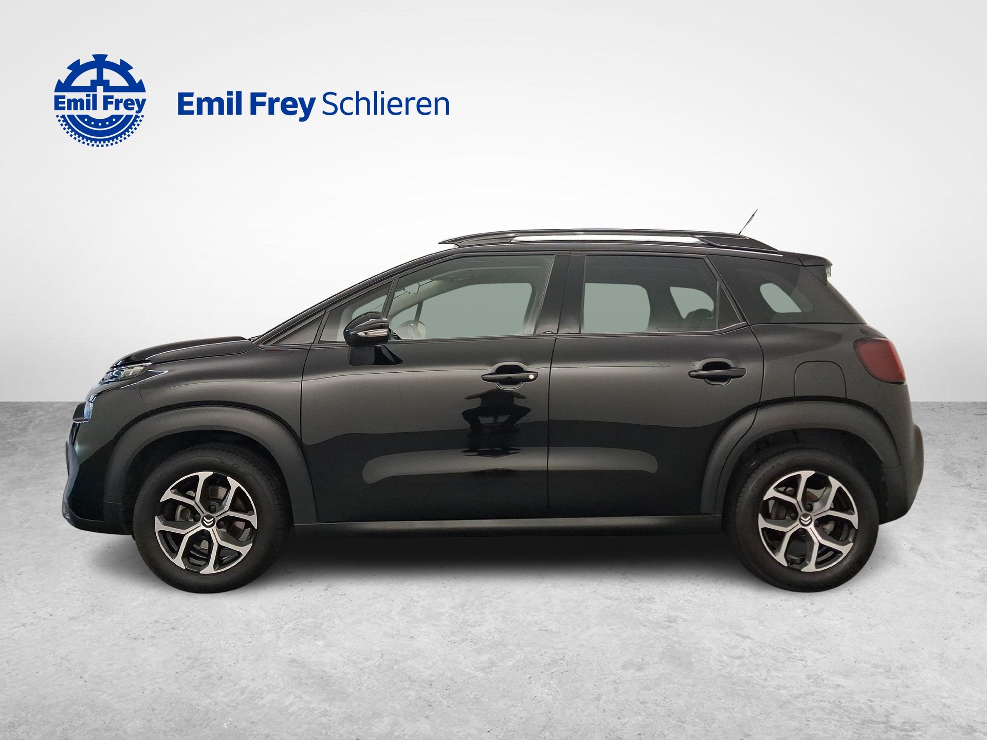 CITROEN C3 Aircross 1.2 PureTech 130 Shine-image-1