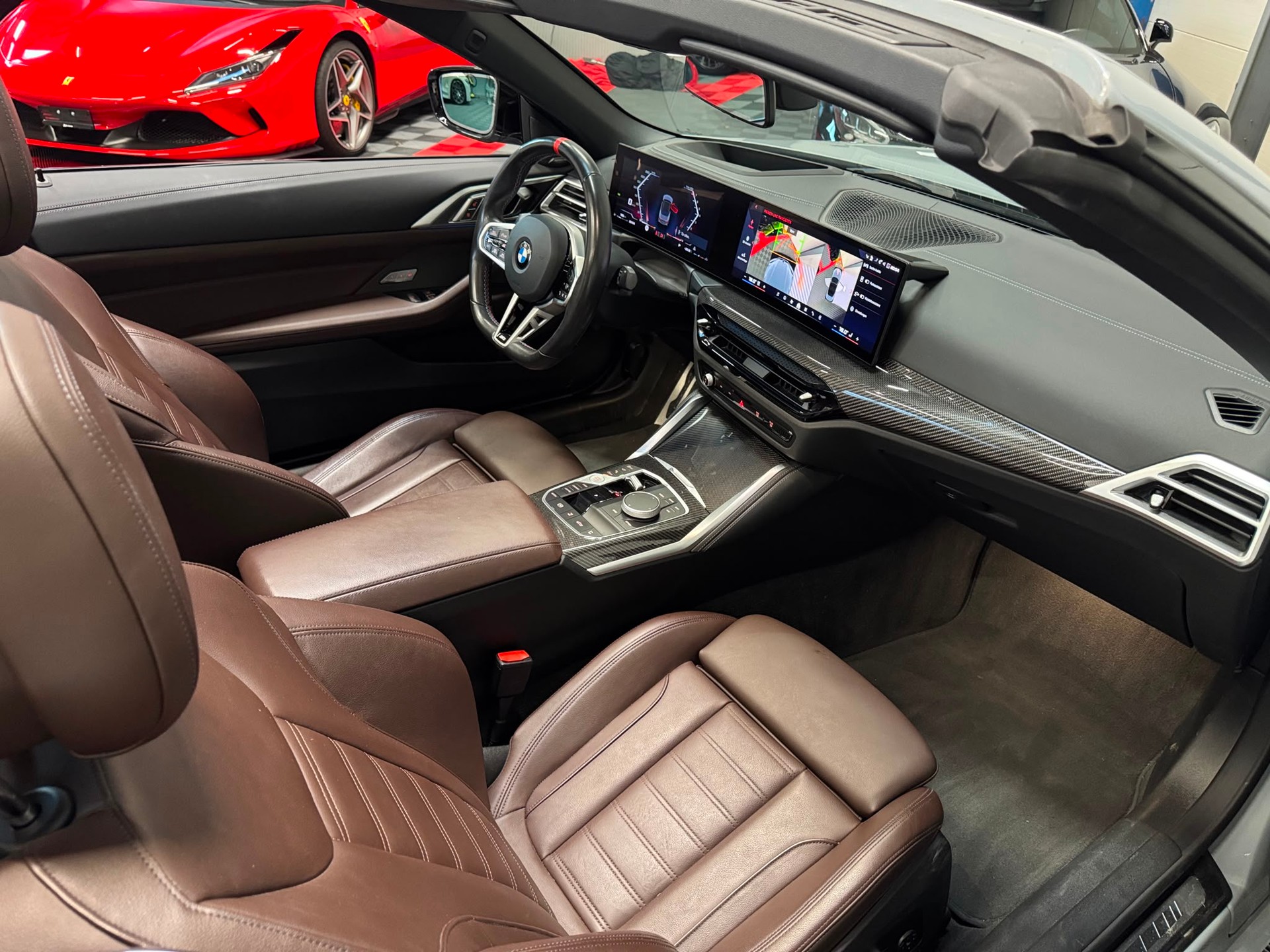 BMW M440i xDrive Cabrio-image-8