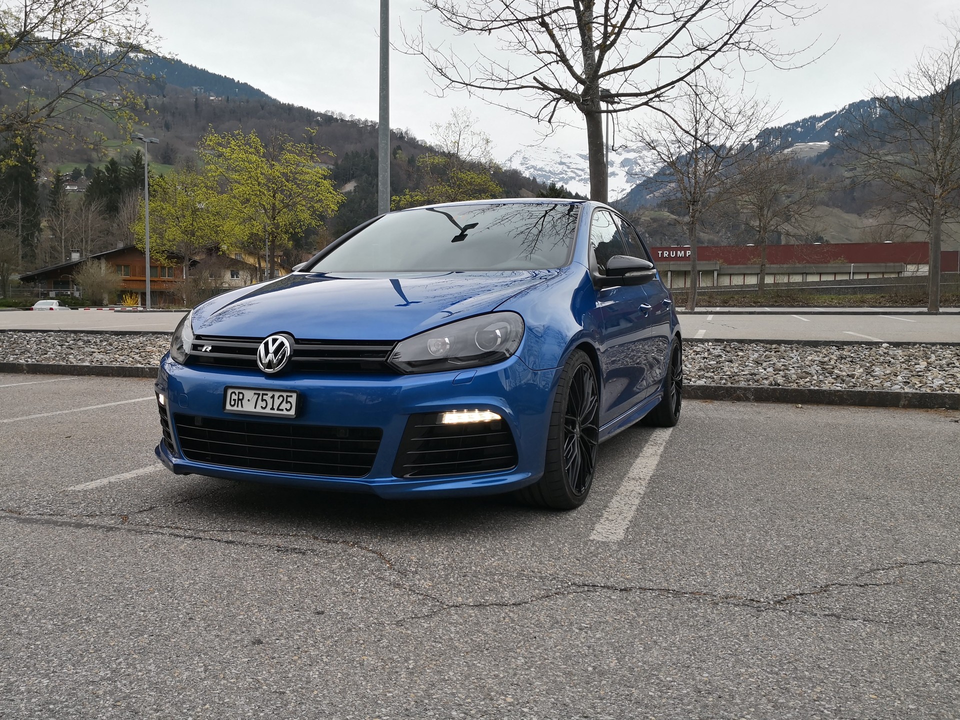 VW 2.0 TSI R DSG 4motion-image-5
