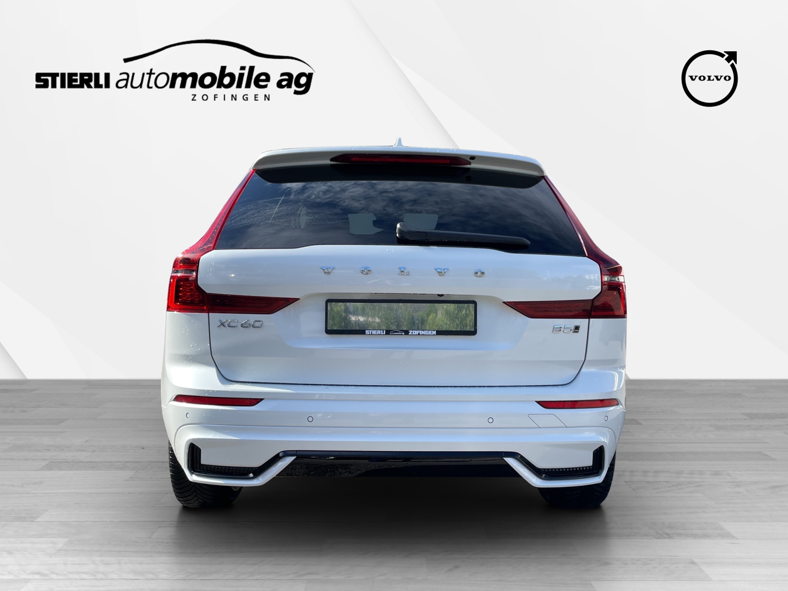VOLVO XC60 2.0 B5 MH Plus Dark AWD-image-5
