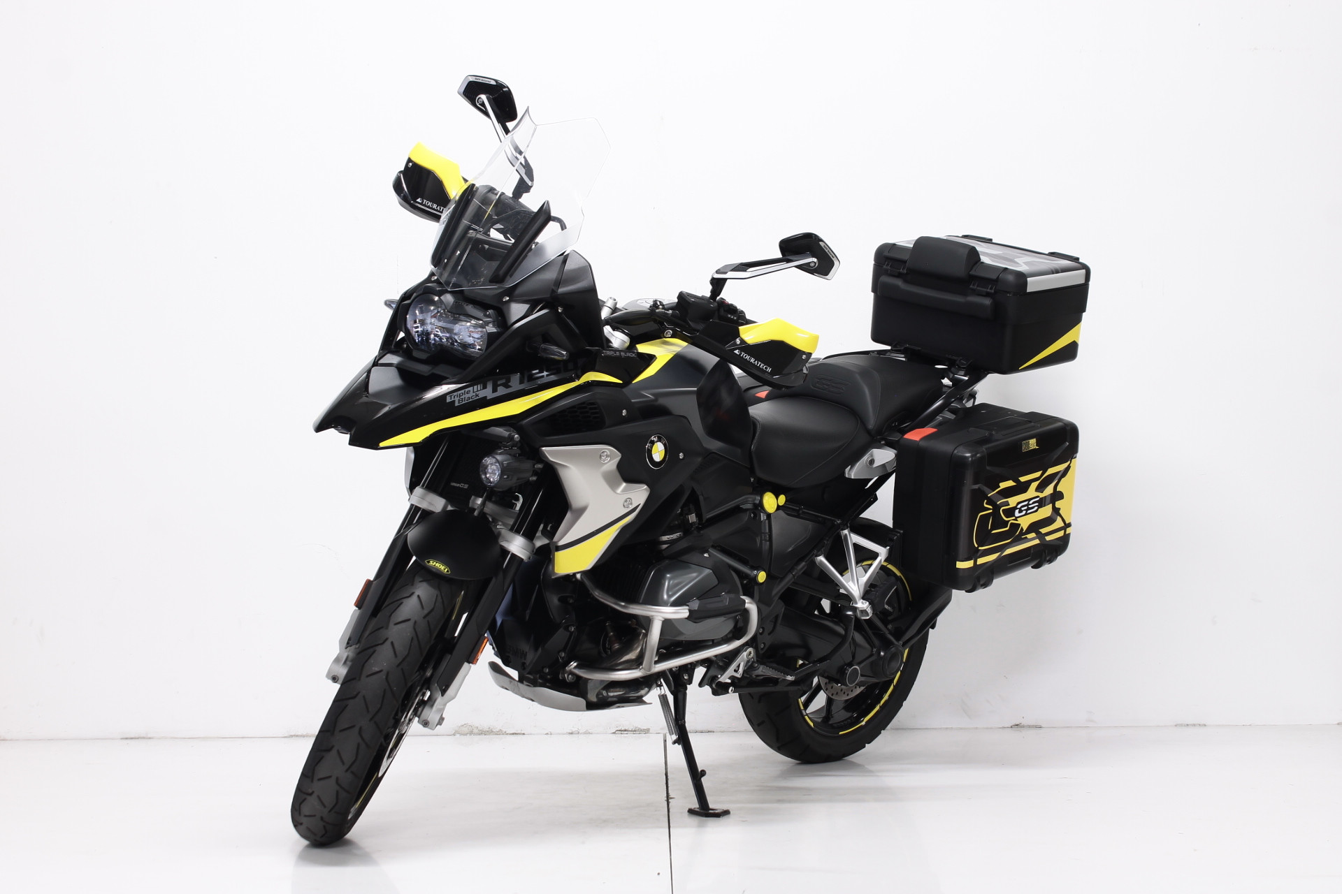 BMW R 1250 GS Triple Black-showroom-element-3