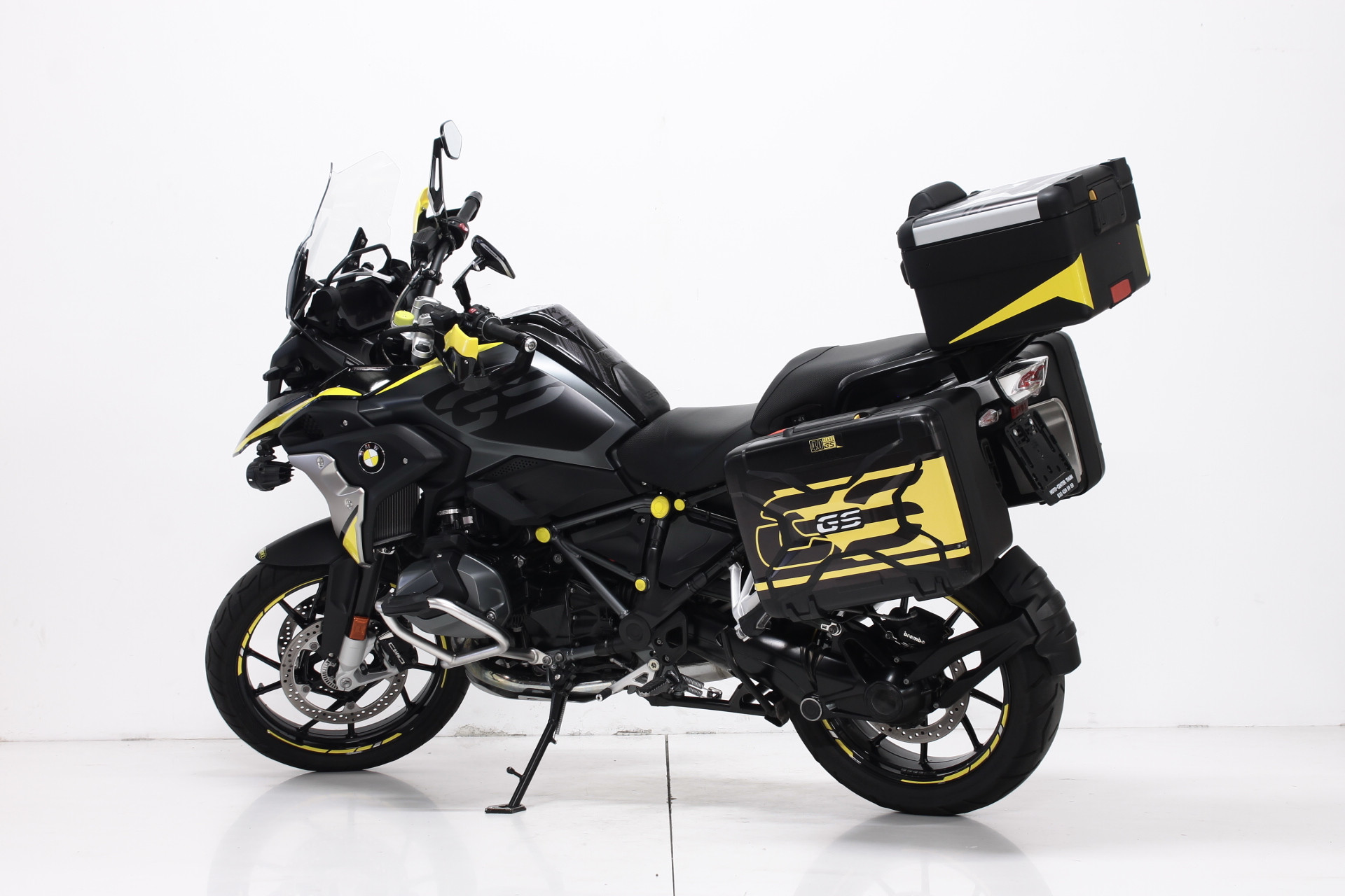 BMW R 1250 GS Triple Black-image-5