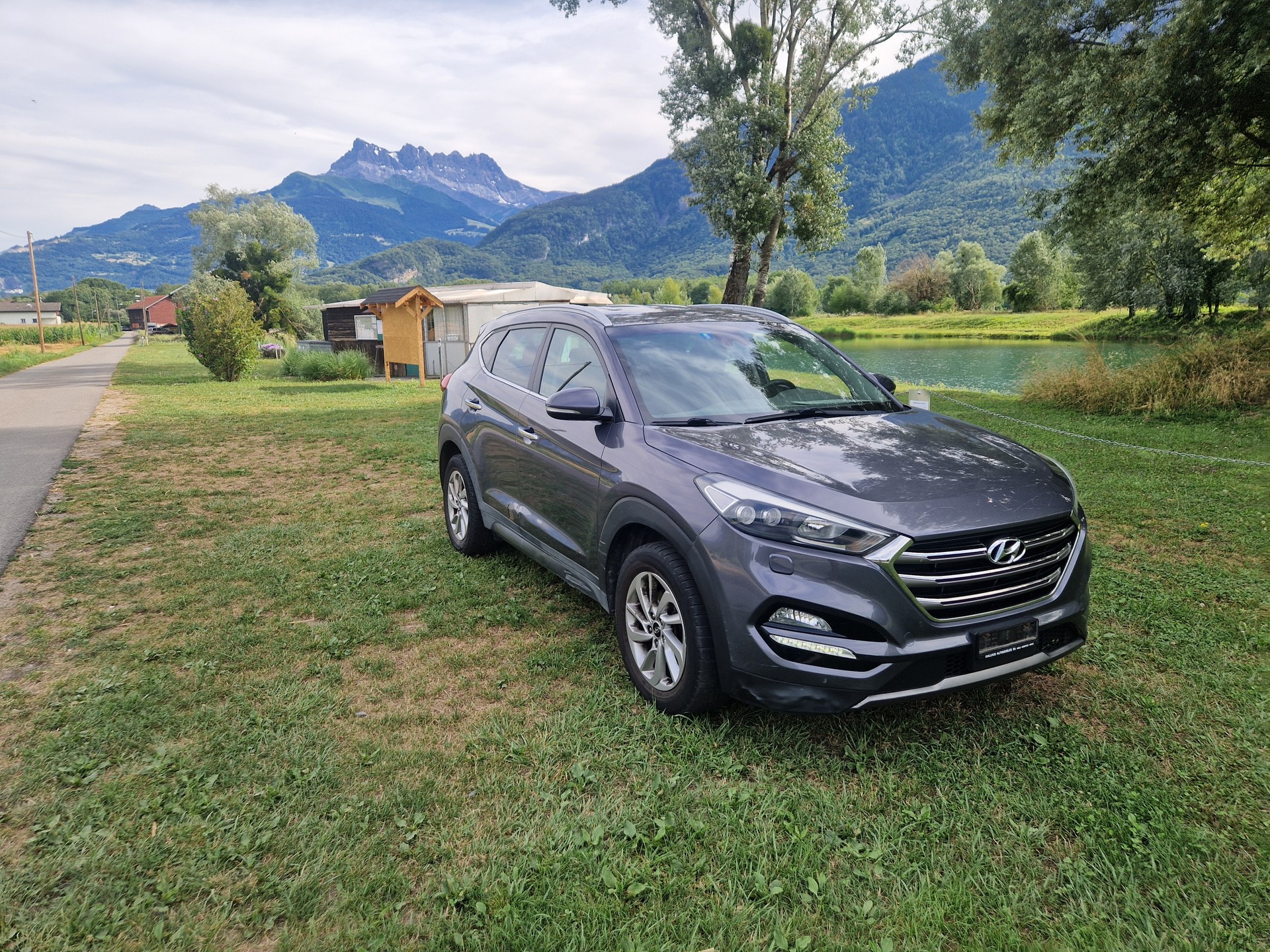 HYUNDAI Tucson 1.6 TGDI Plena 4WD Automatic-image-2