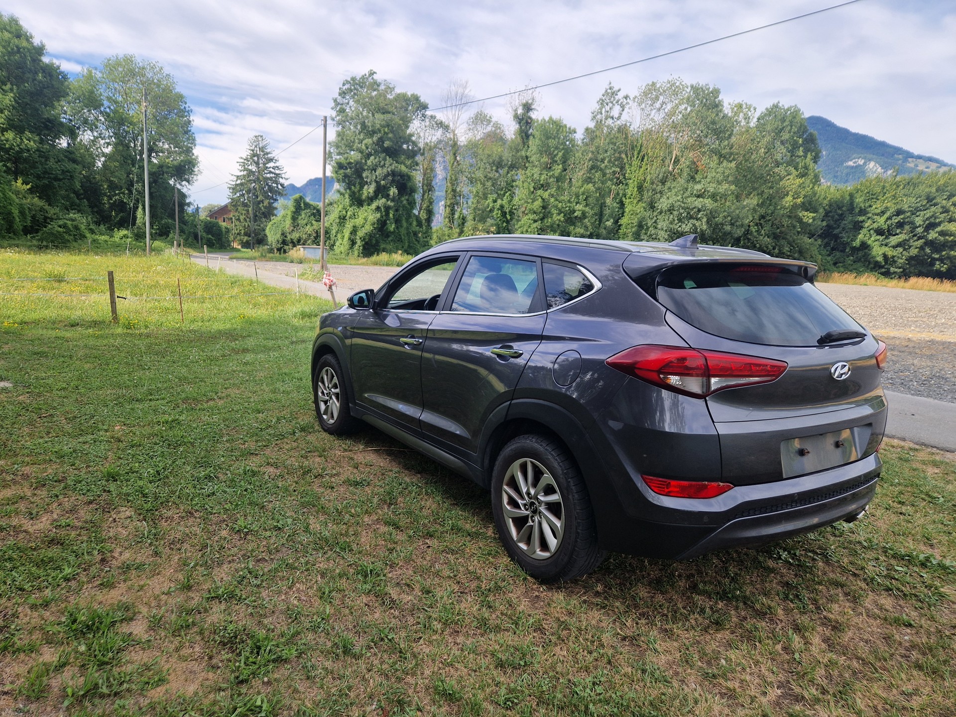 HYUNDAI Tucson 1.6 TGDI Plena 4WD Automatic-image-5