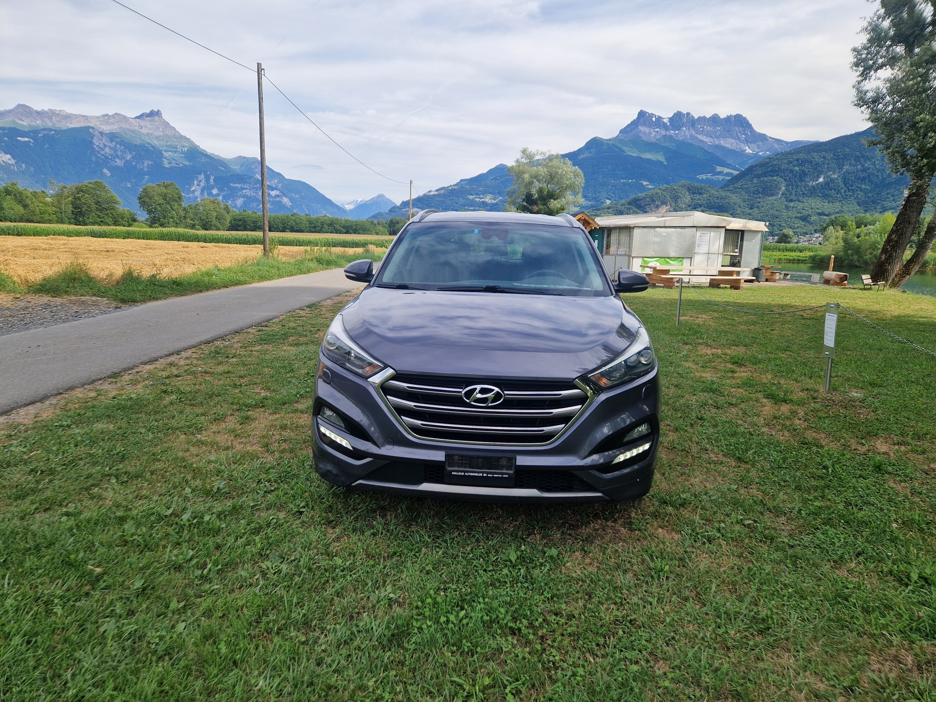 HYUNDAI Tucson 1.6 TGDI Plena 4WD Automatic-image-1
