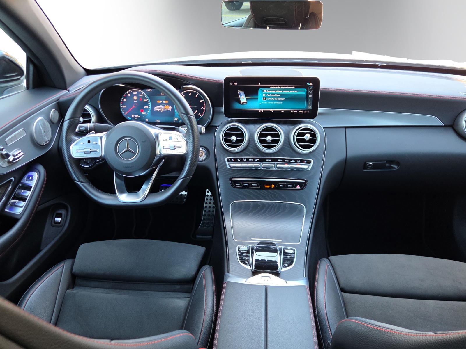 MERCEDES-BENZ C 200 AMG Line Cabriolet 4Matic 9G-Tronic-image-10