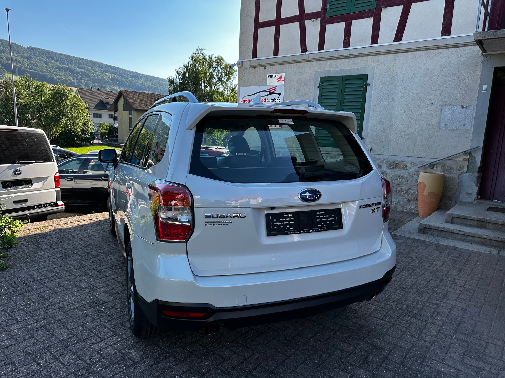 SUBARU Forester 2.0XT Sport Lineartronic-image-3