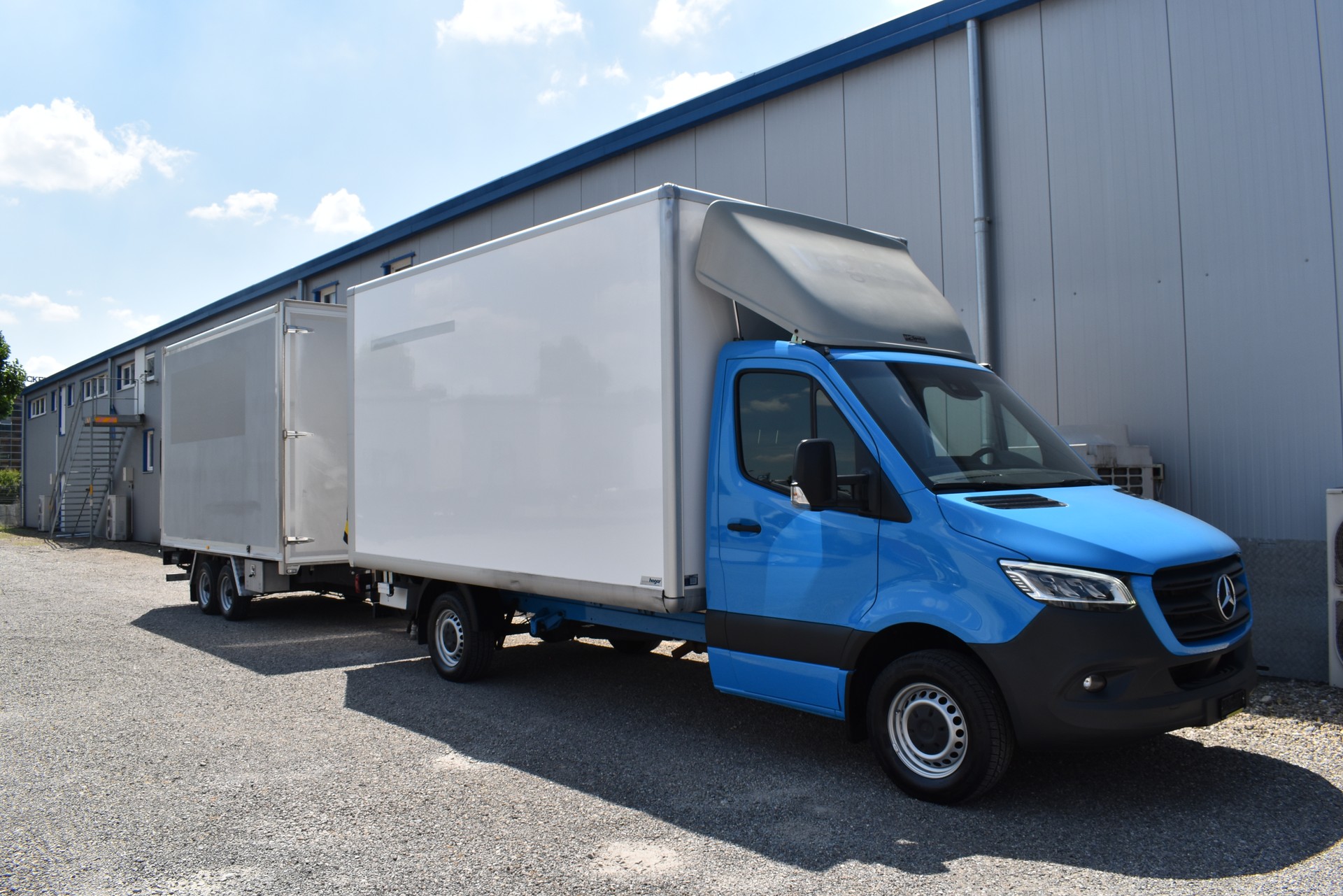 MERCEDES-BENZ Sprinter 319 CDI inkl Anhänger-image-2