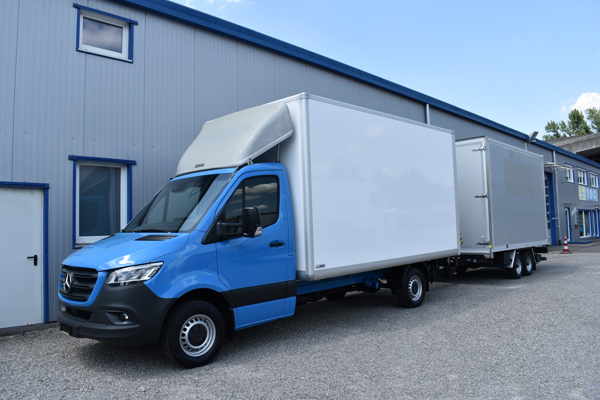 MERCEDES-BENZ Sprinter 319 CDI inkl Anhänger-image-0