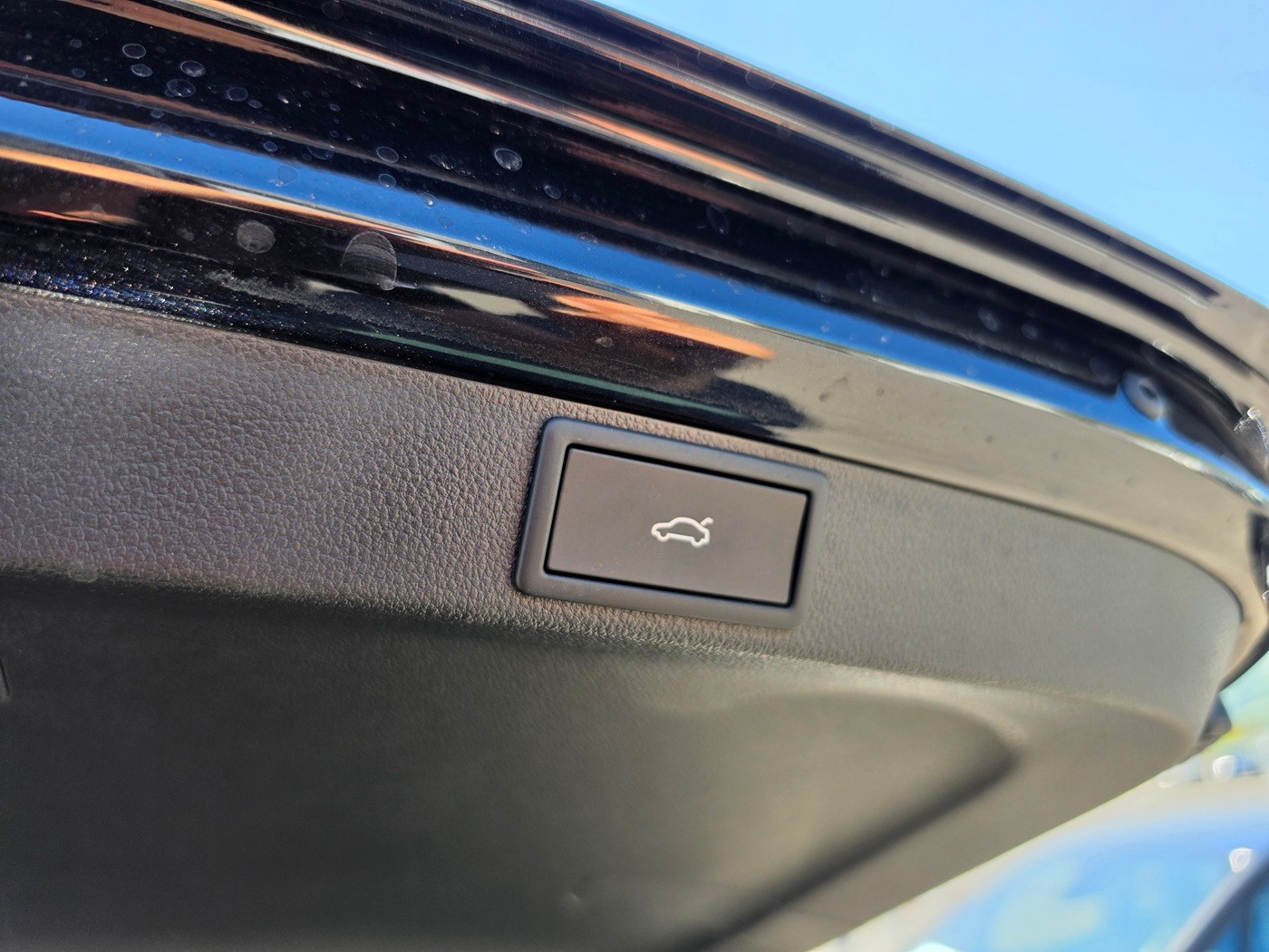 SKODA Octavia Combi 2.0 TSI DSG Dynamic 4x4-image-6
