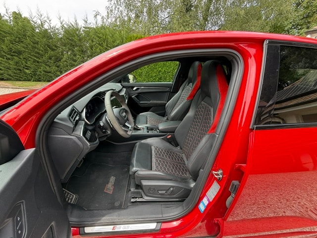 AUDI 2.5 TFSI quattro S-Tronic-image-1